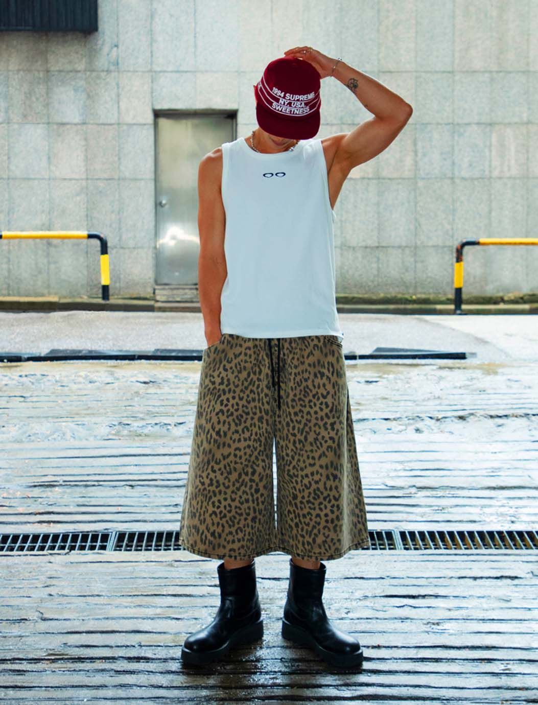 ◆SCALLYWAG◆ Easy corduroy wide pants black Scallywag | Official Store – Shop Trendy Fashion at MUSINSA