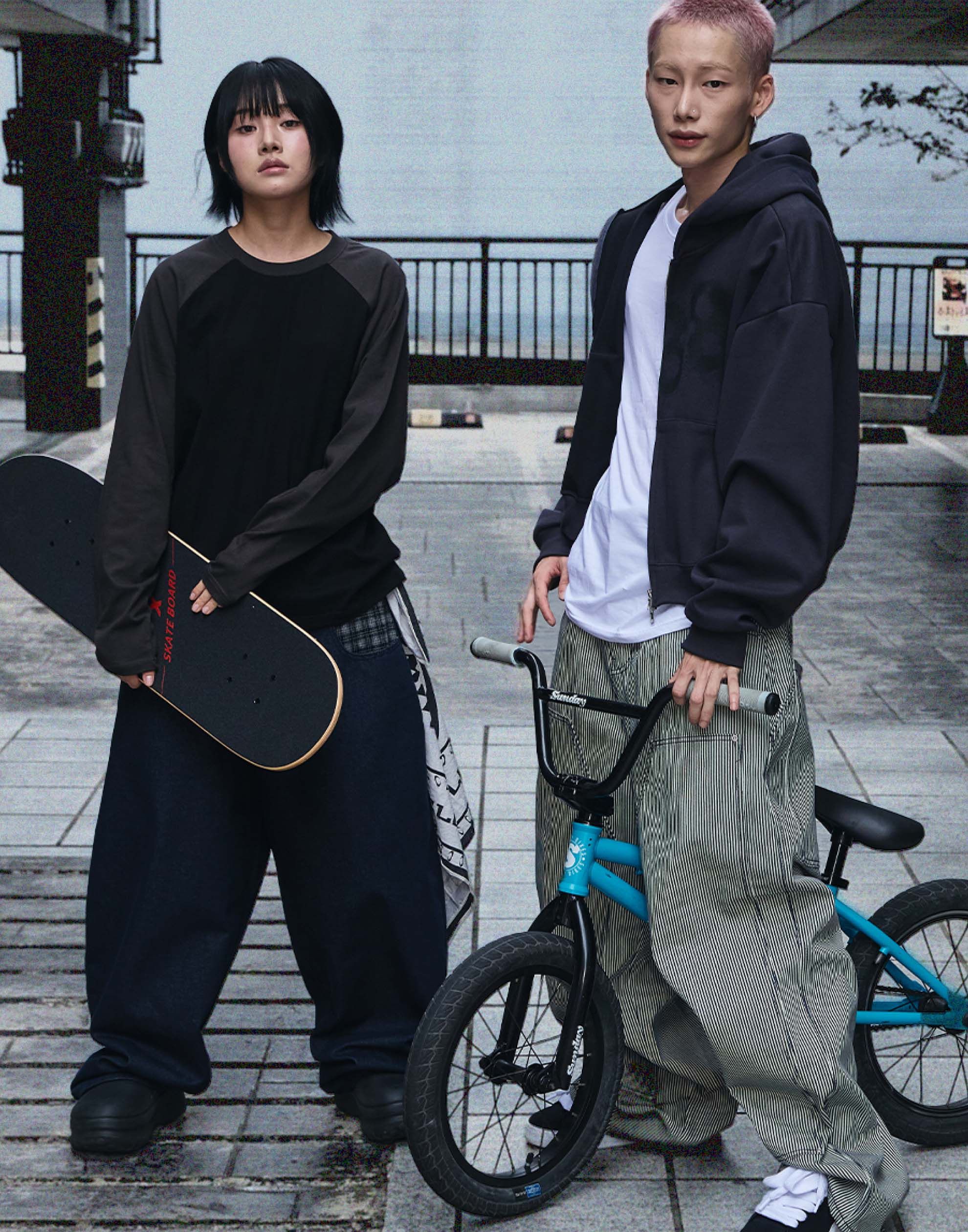 新発売 ] SCALLYWAG NOIR エディション 先行予約』ダグラスレン