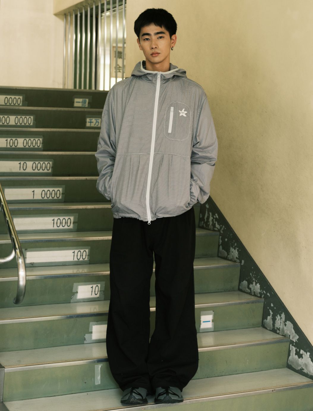 THE COLDEST MOMENT (ザ コールデストモーメント) - | MUSINSA 公式