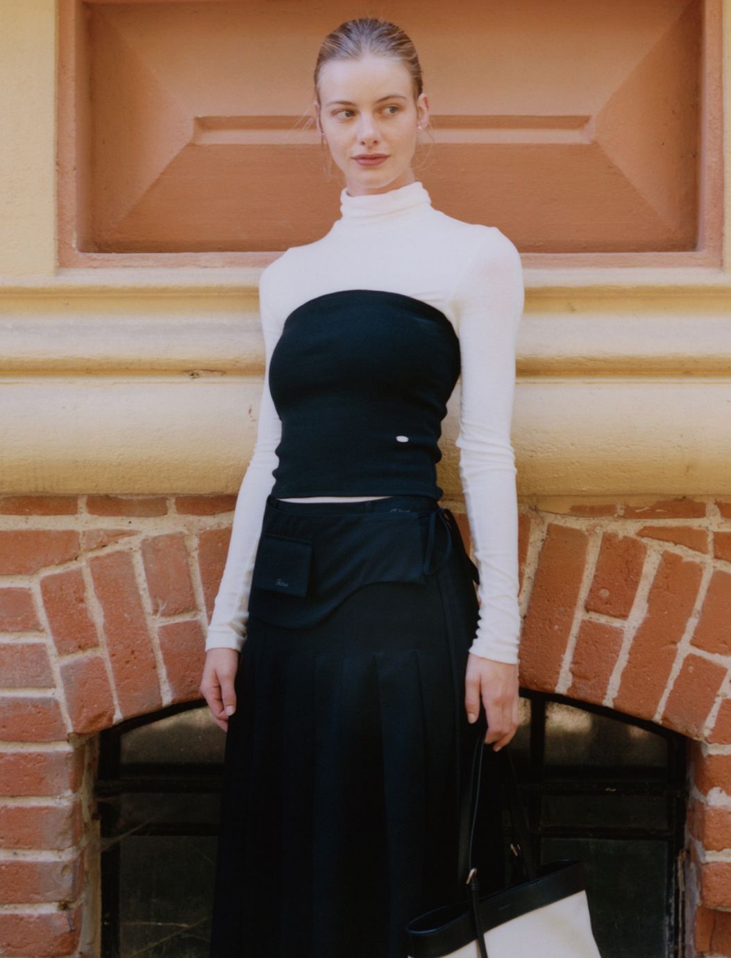 FOLNUA (フォルニュア) - ショルダーバッグ | MUSINSA 公式