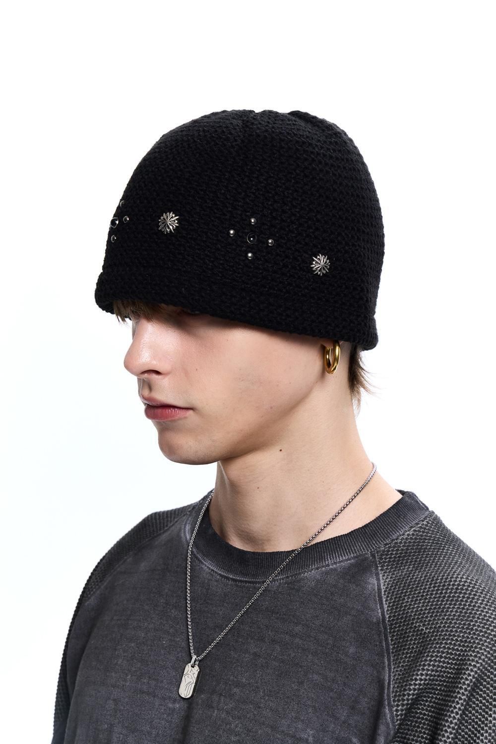 Bucktail Knit Beanie black 新品未使用 MUSINSA公式 | RSSC SUNBURST RIVET KNIT BEANIE - BLACK