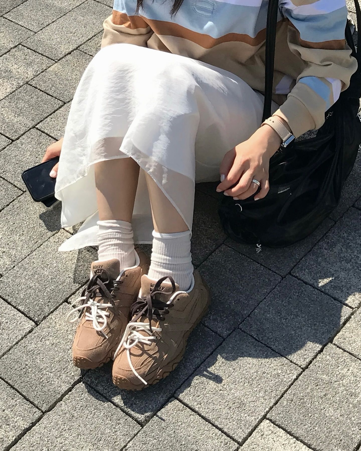 MUSINSA公式 | WACKY WILLY Kitte Sneakers Camel