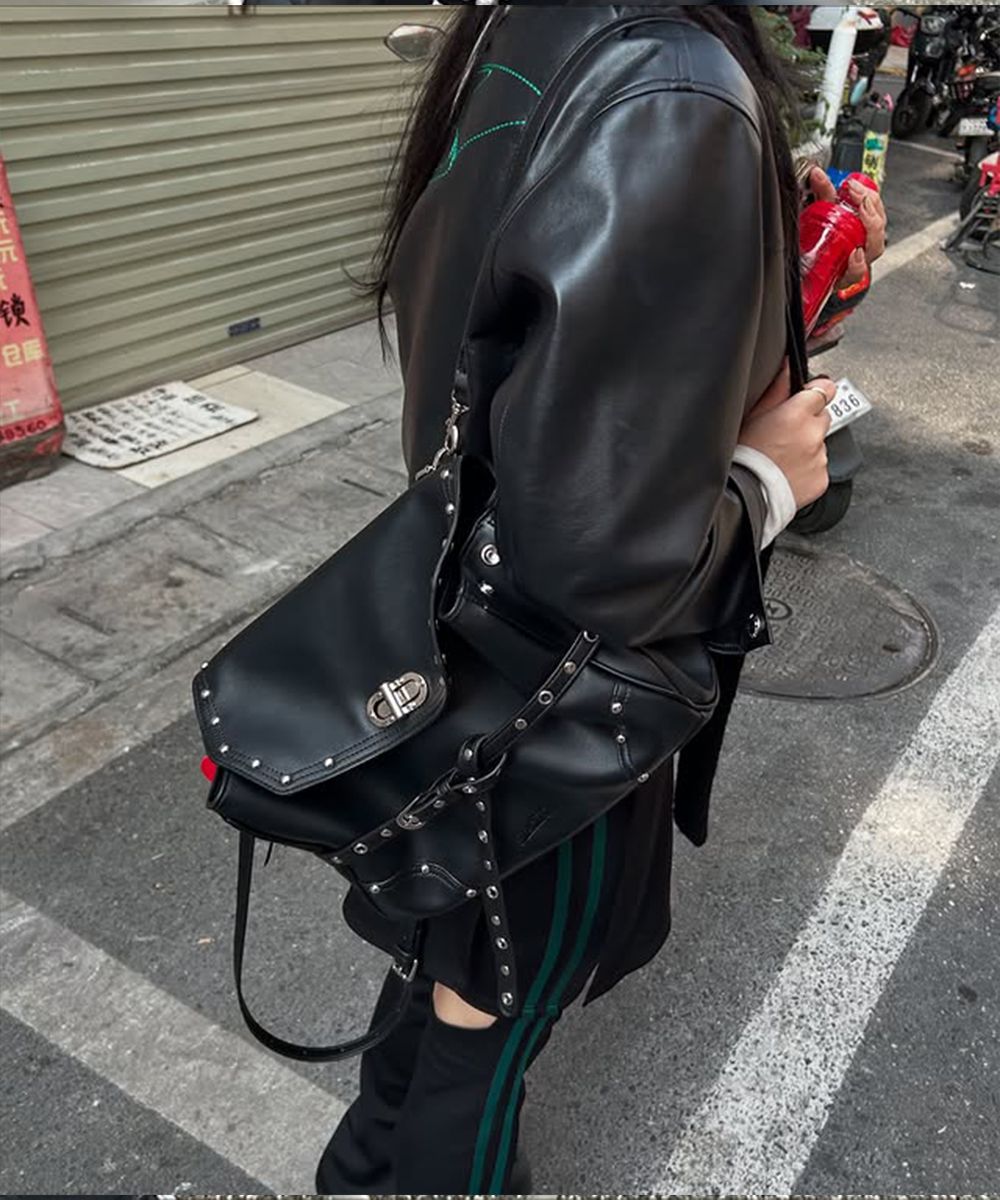 【BLACK PURPLE】Signal Multi Bag ★韓国人気★ 追跡付 BLACK PURPLE】Signal Multi Bag | OUR BRAND,BLACK PURPLE