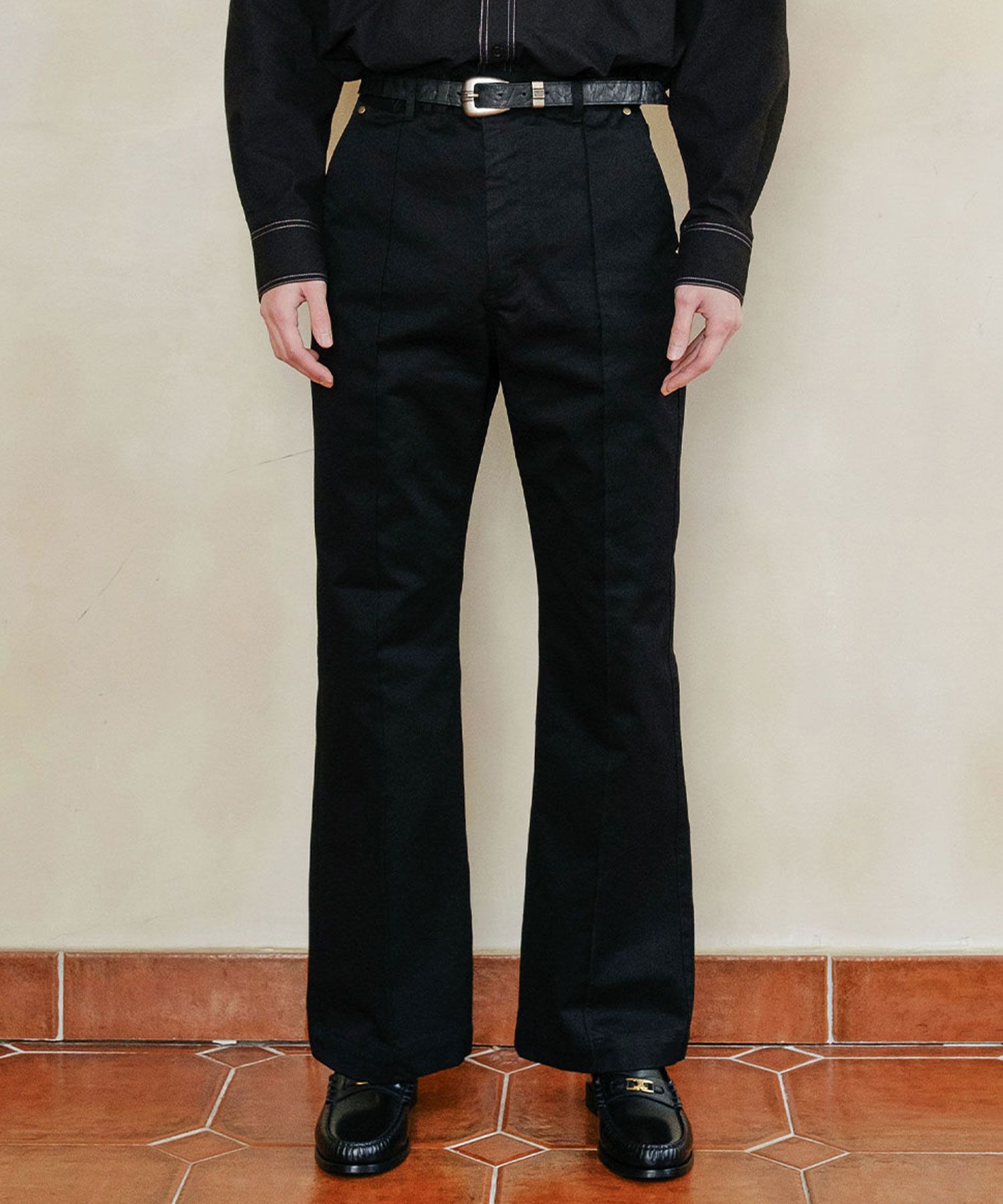 MUSINSA | MEN IN JUNGLE Pintuck Bootcut Chino Pants - Black