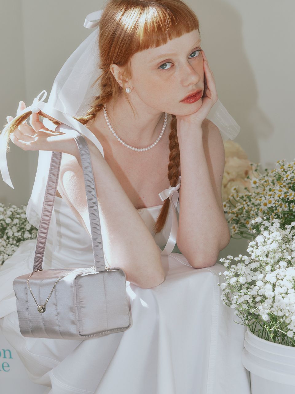 ●maison creme● Necklace satin box bag (4色) MUSINSA | MAISON CREME Necklace satin box bag_silver