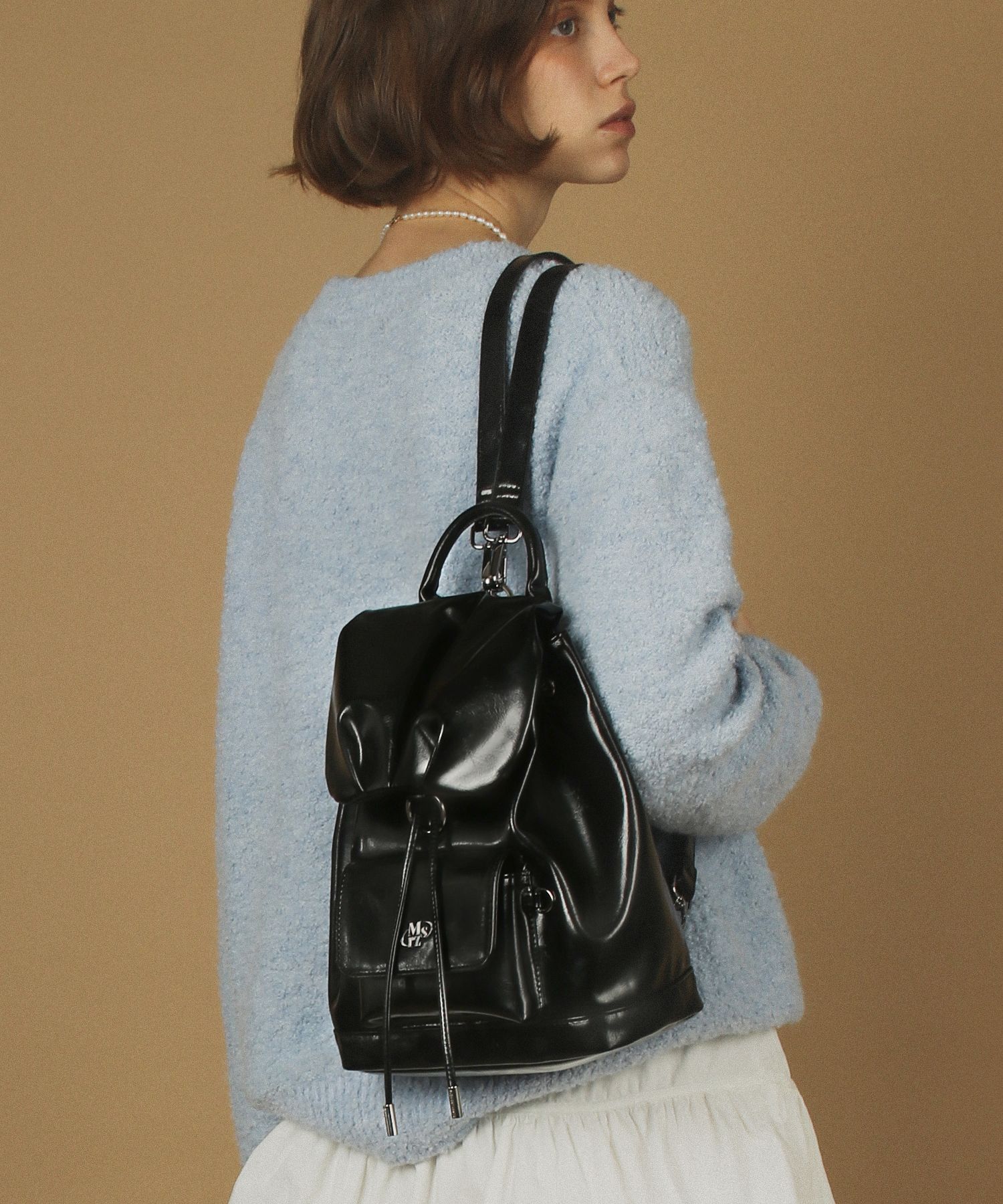 バックパック・リュック masmarulez Leather shirring mini flap backpack Black 50122 MUSINSA | MASMARULEZ [INT] Leather shirring mini flap