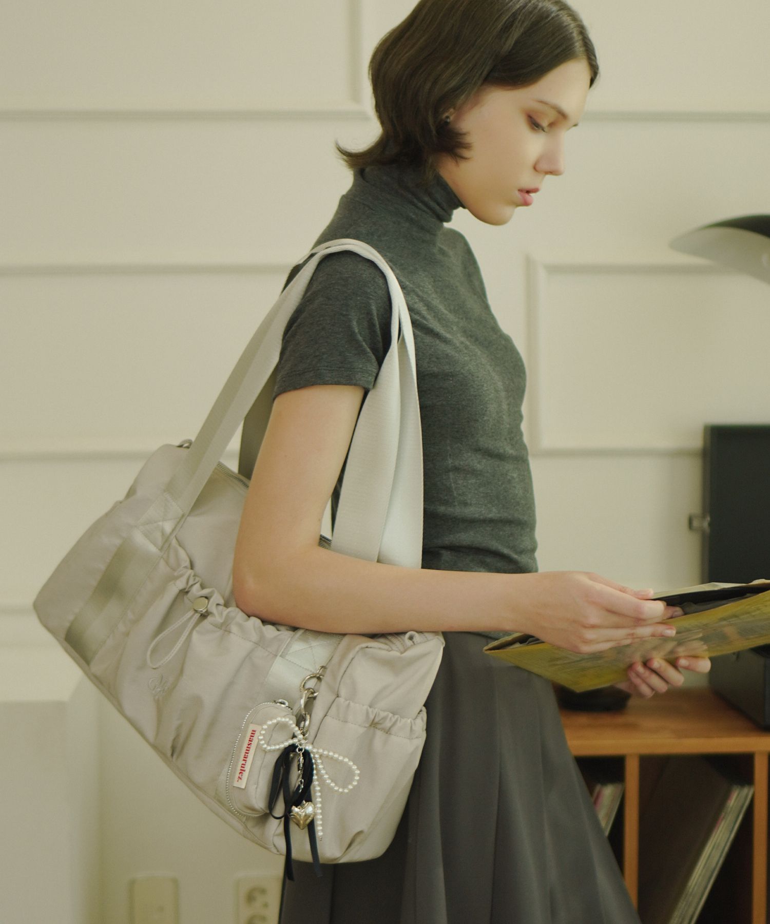 ◆masmarulez◆ Pouch set glossy shoulder duffel bag Light gr Designer fashion, Seoul-fully created | W Concept