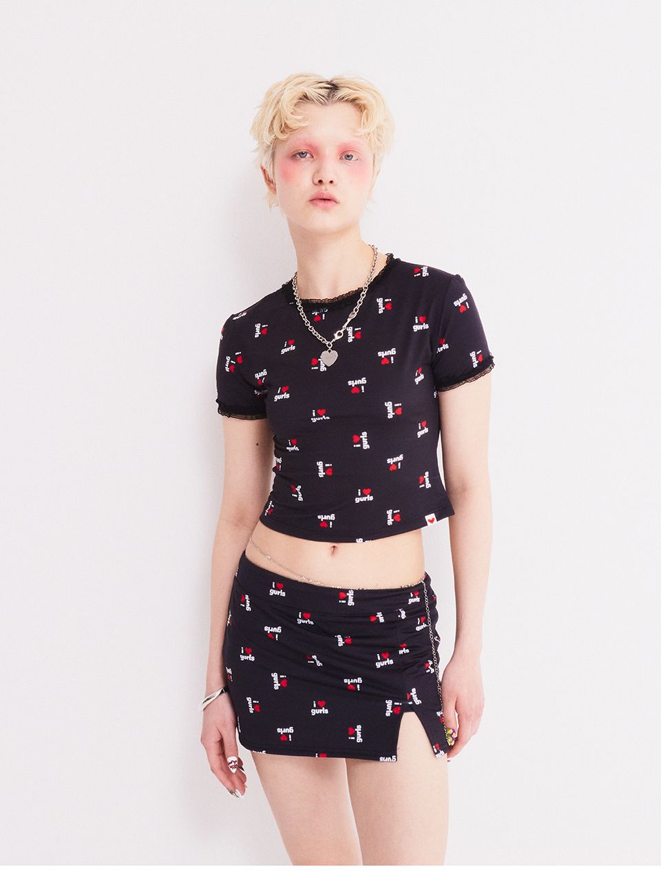 ミニスカート asif CALIE LOVE GURLS GRAPHIC SHORT SKIRT-PANTS RM5B0219 MUSINSA | ASIF CALIE LOVE GURLS GRAPHIC SHORT SKIRT-PANTS BLACK
