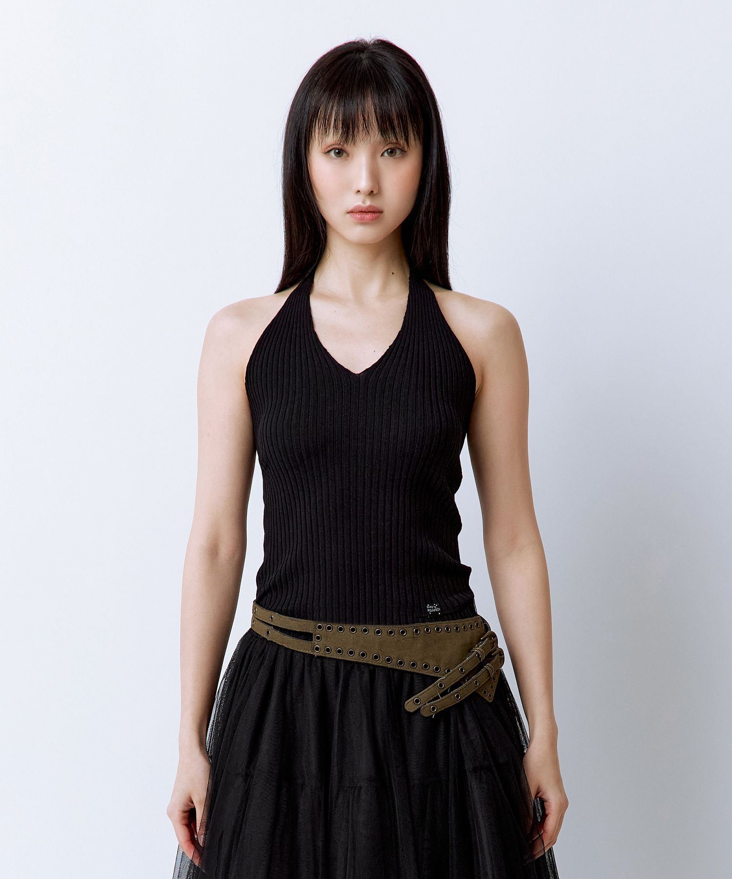 [ROUGHNECK] KNIT HALTER NECK TOP /追跡付 MUSINSA | ROUGHNECK Basic Halter Knit Top Black