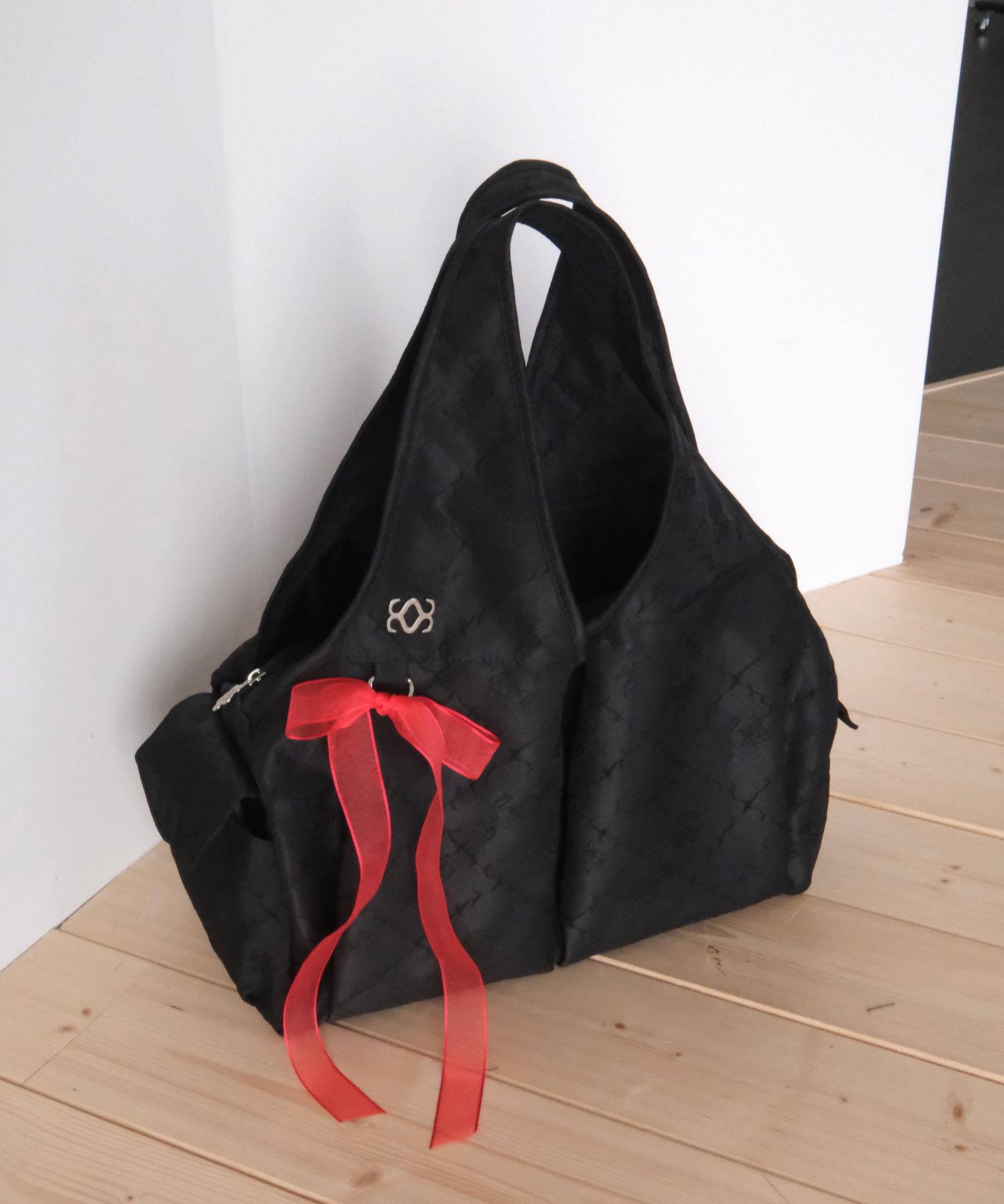 Shop Bags at MUSINSA
