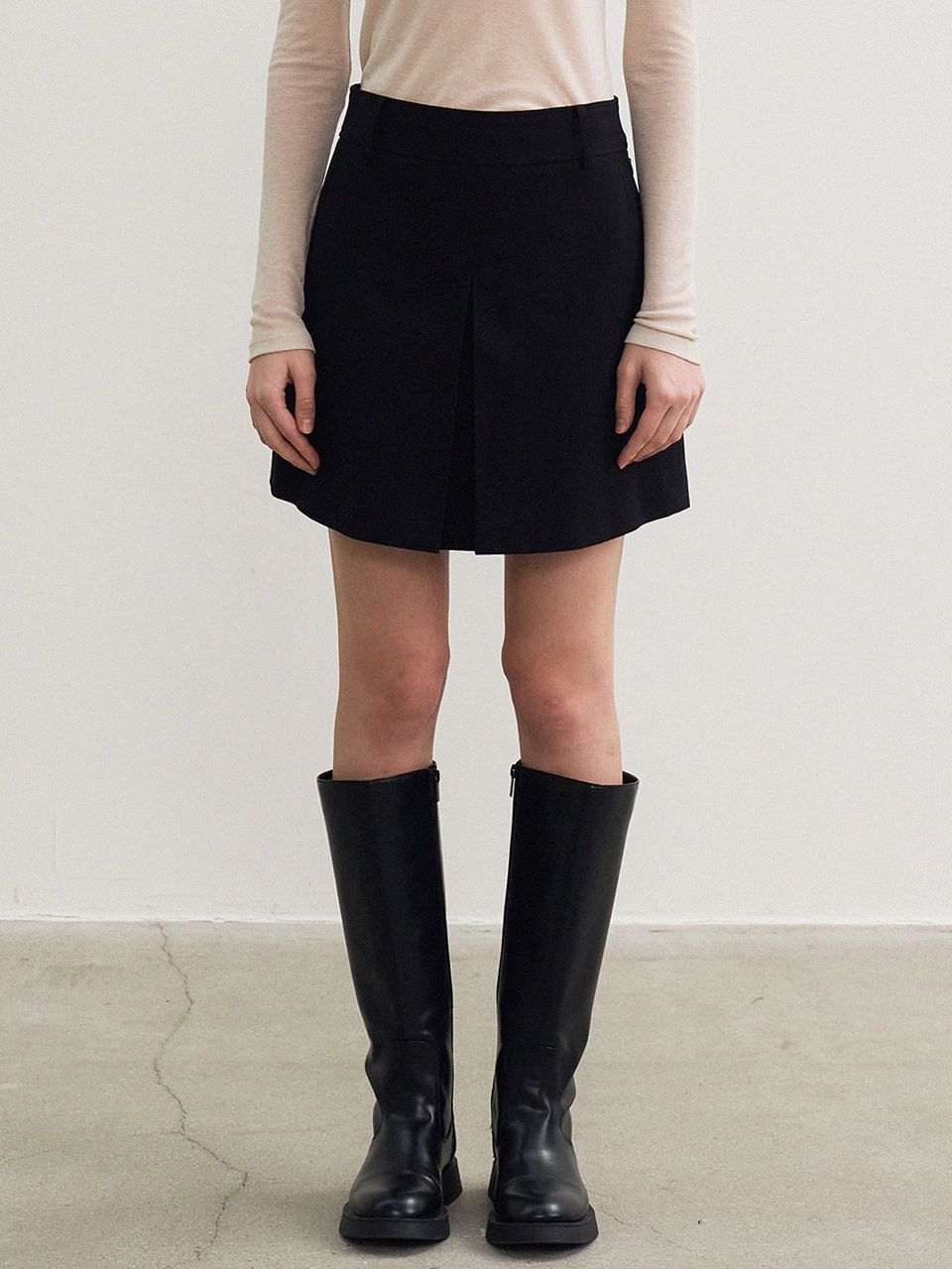 Shop Mini Skirts at MUSINSA