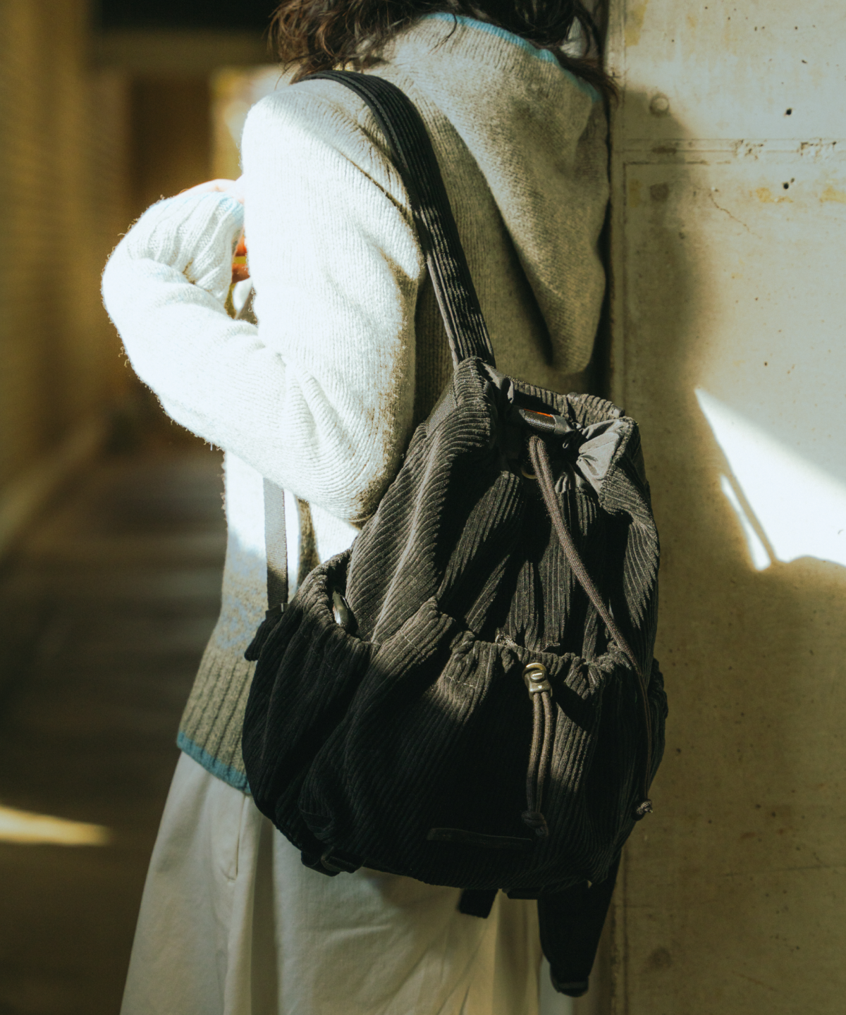 MUSINSA公式 | RAWROW コーデュロイストリングミニバックパック212 [3色]