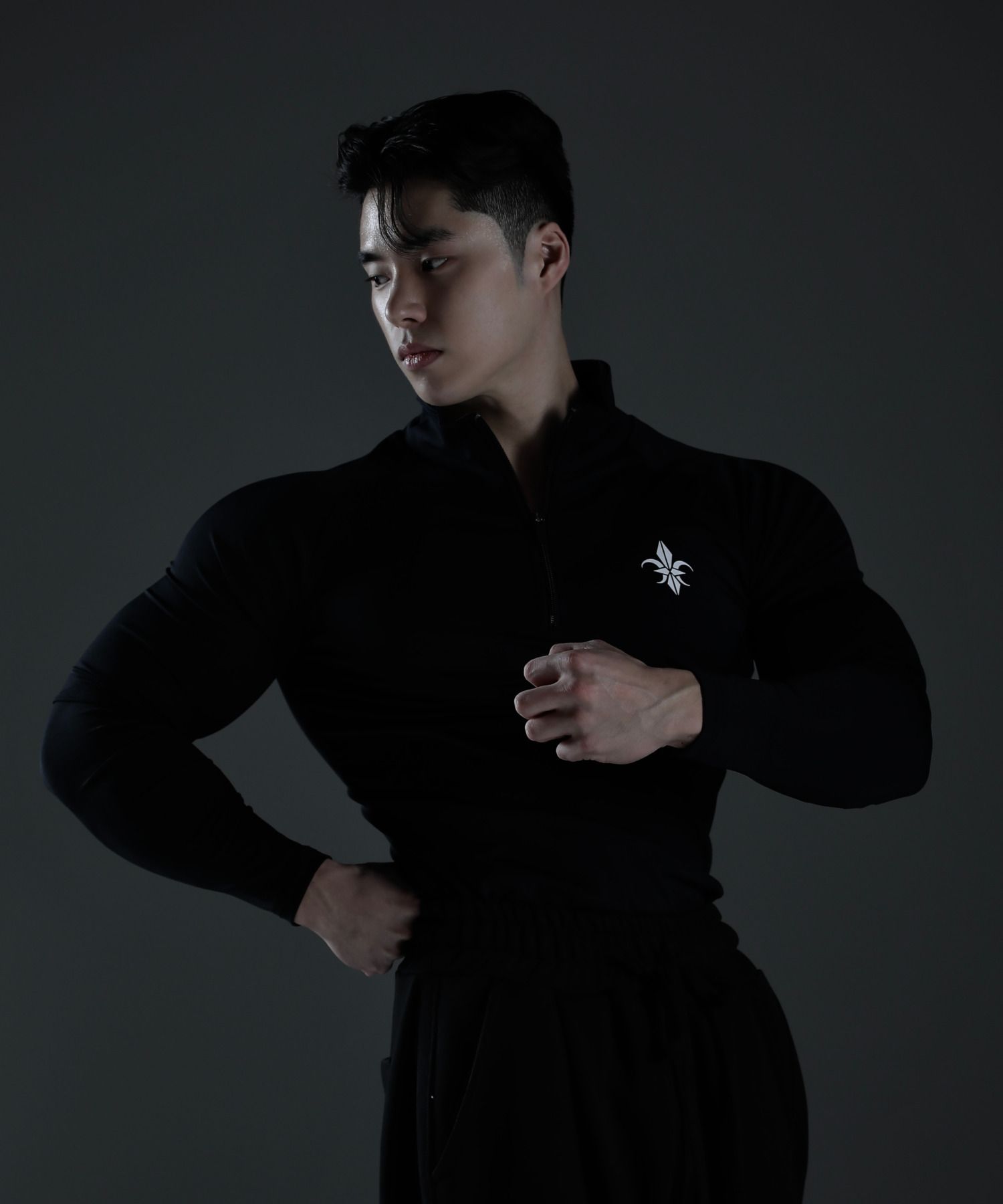 MUSINSA公式 | CARMID コンプレッションハーフジップテックフィット長袖