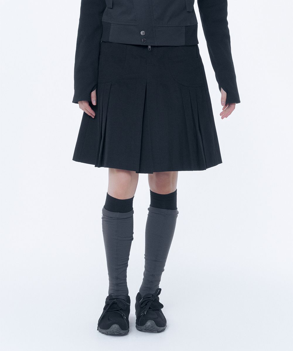 MUSINSA | MISEKI SEOUL Pleats line pocket midi skirt BLACK