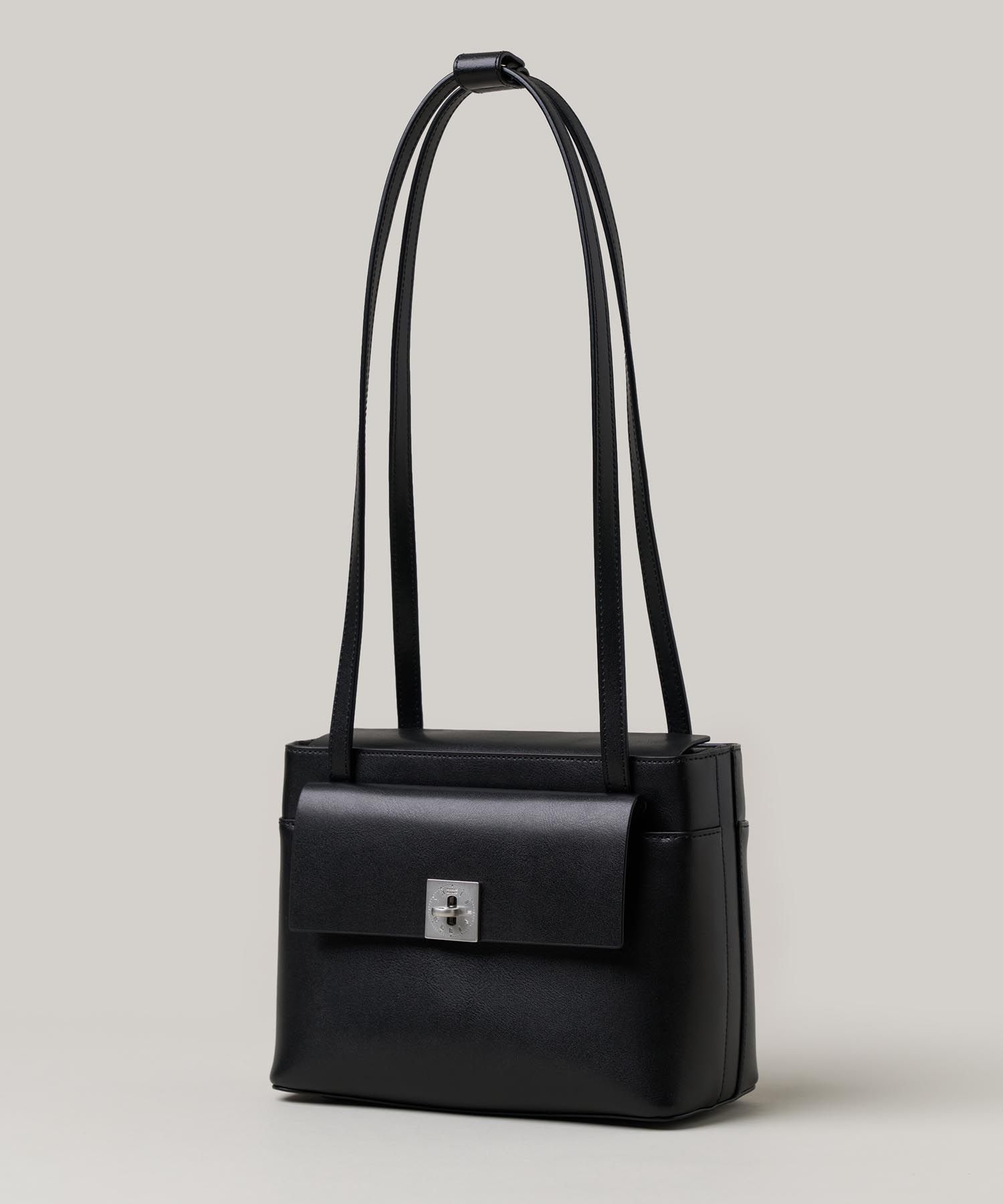 MUSINSA | MONDE MONDE Classic Square Flap Bag Black
