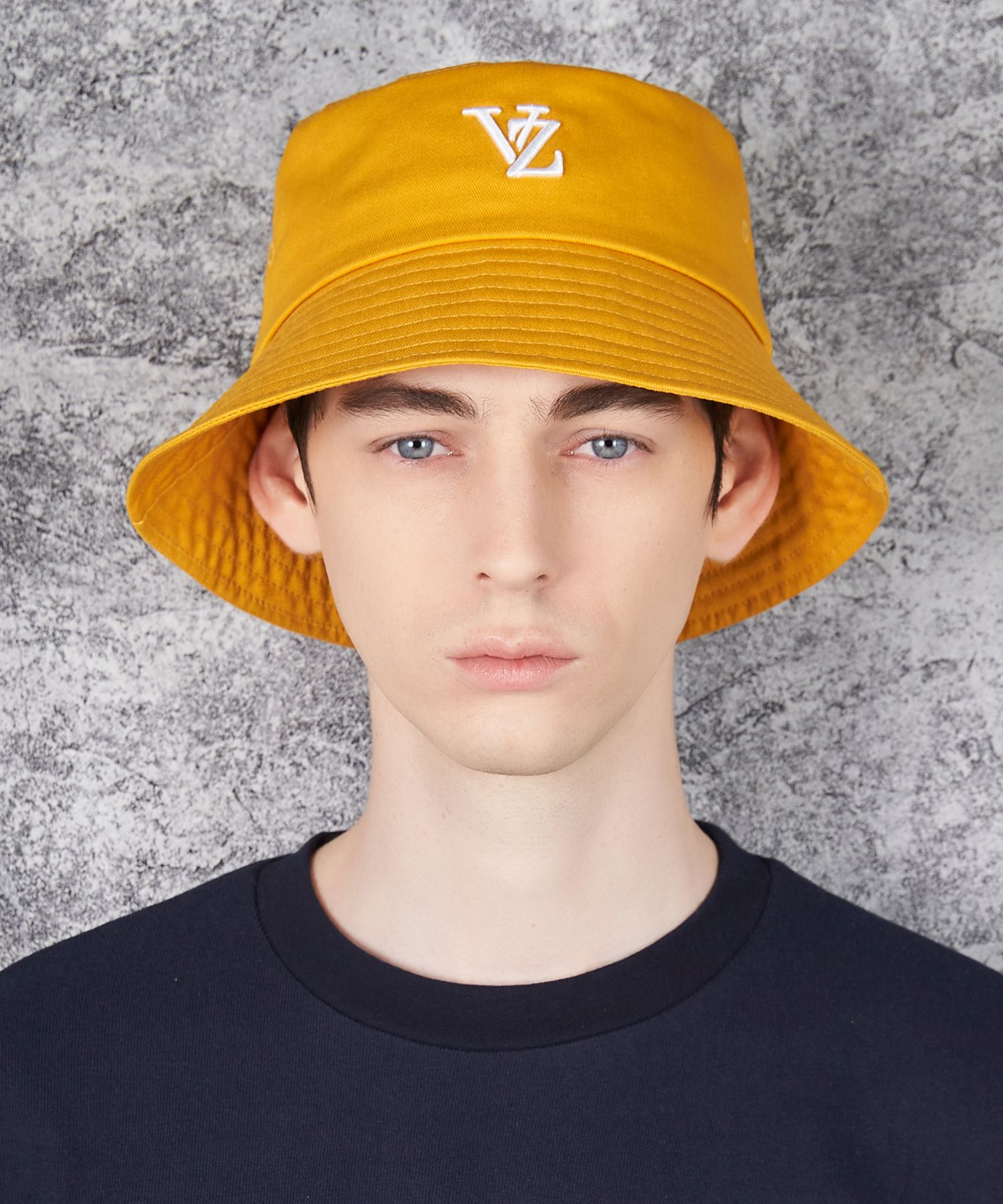 ★VARZAR★ Monogram Label Pigment Bucket Hat Yellow MUSINSA | VARZAR 3D Monogram Color Bucket Hat Yellow