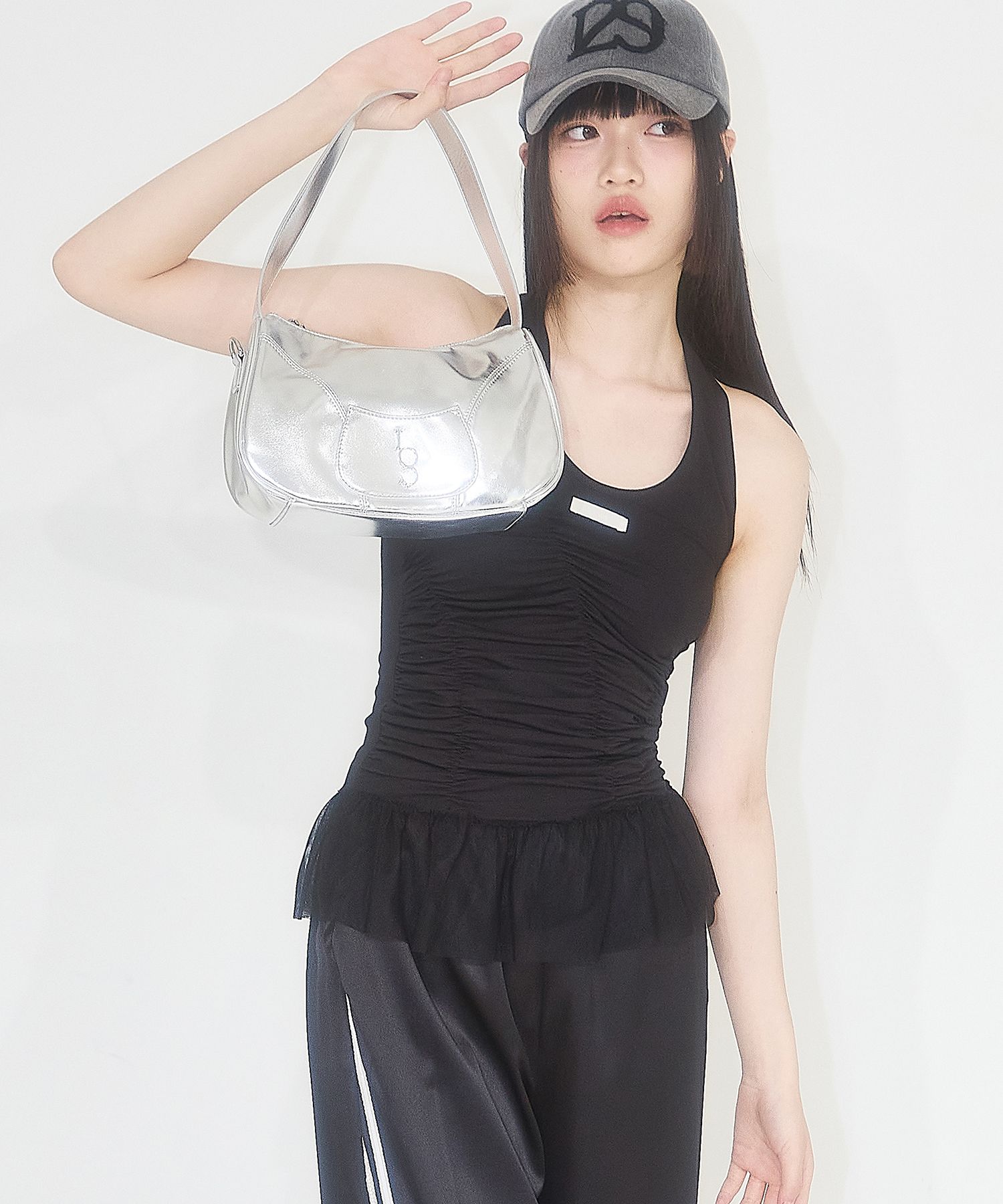 ◇ILLIGO◇ Signature Bag Silver MUSINSA | ILLIGO signature bag silver