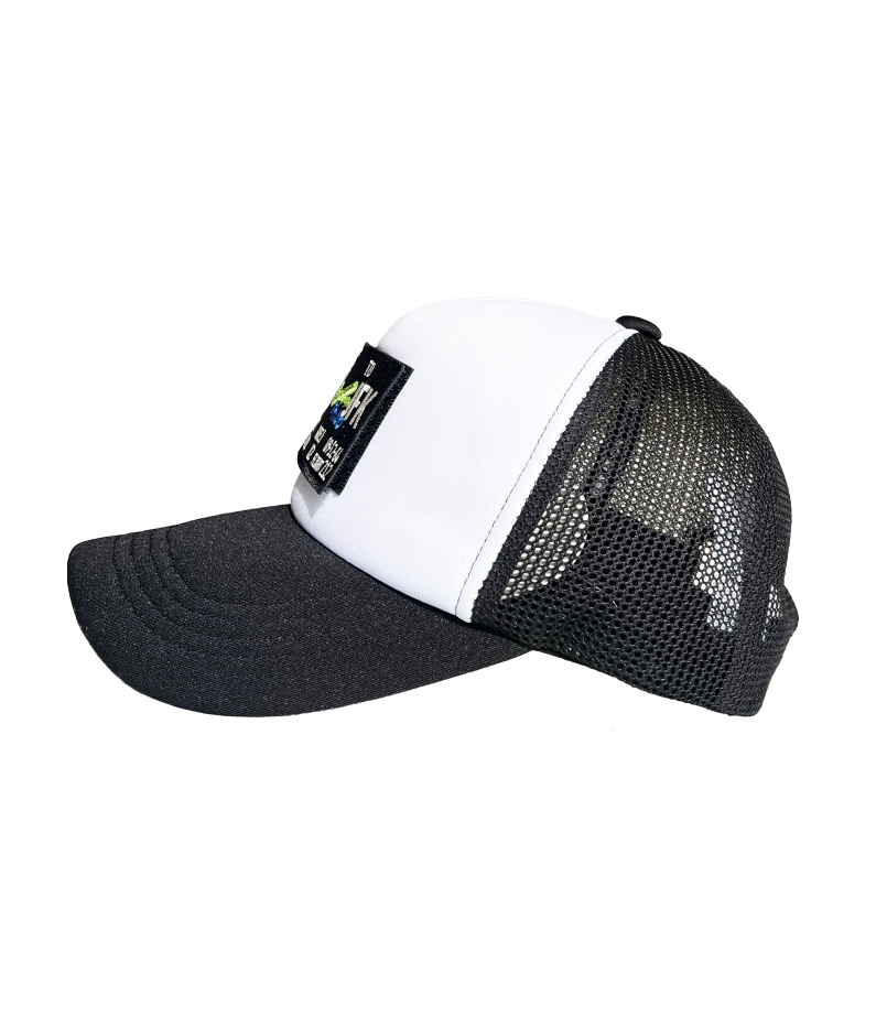 Palace メッシュキャップ ホワイト/ブラック PALACE - palace メッシュcapブラックの通販 by michs shop｜パレス
