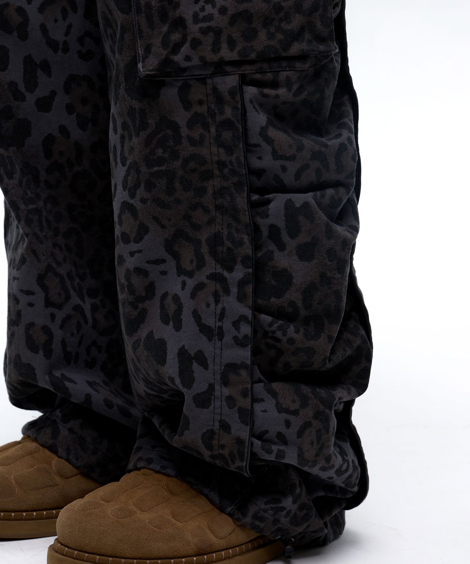●RSSC● WRINKLE MIXED LEOPARD CARGO PANTS - NAVY / unisex WRINKLE MIXED LEOPARD CARGO PANTS - NAVY - RSSC | 60
