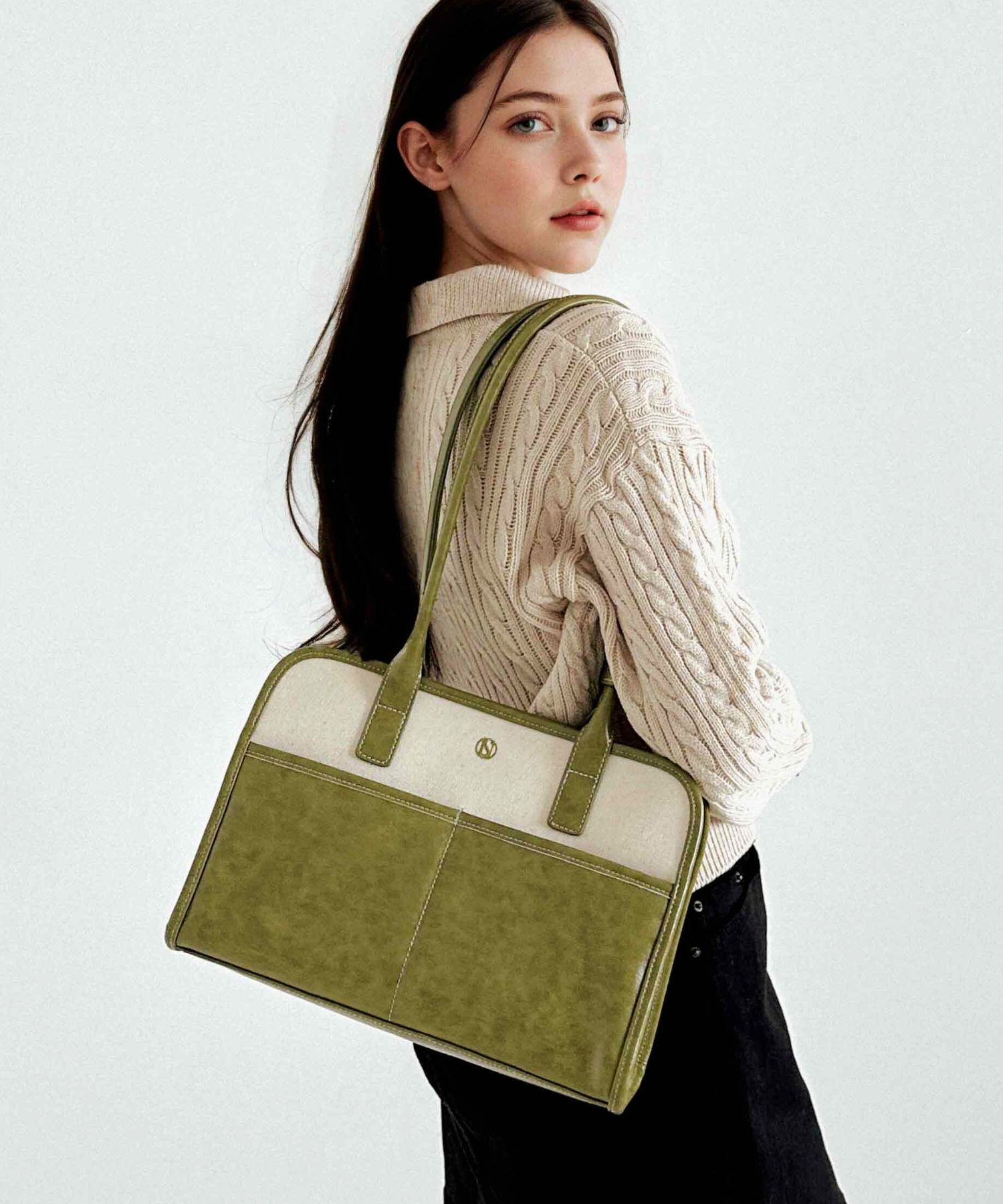 ＊韓国＊［LE NEORO］CALMORA SHOULDER BAG 4color 韓国＊［LE NEORO］CALMORA SHOULDER BAG 4color