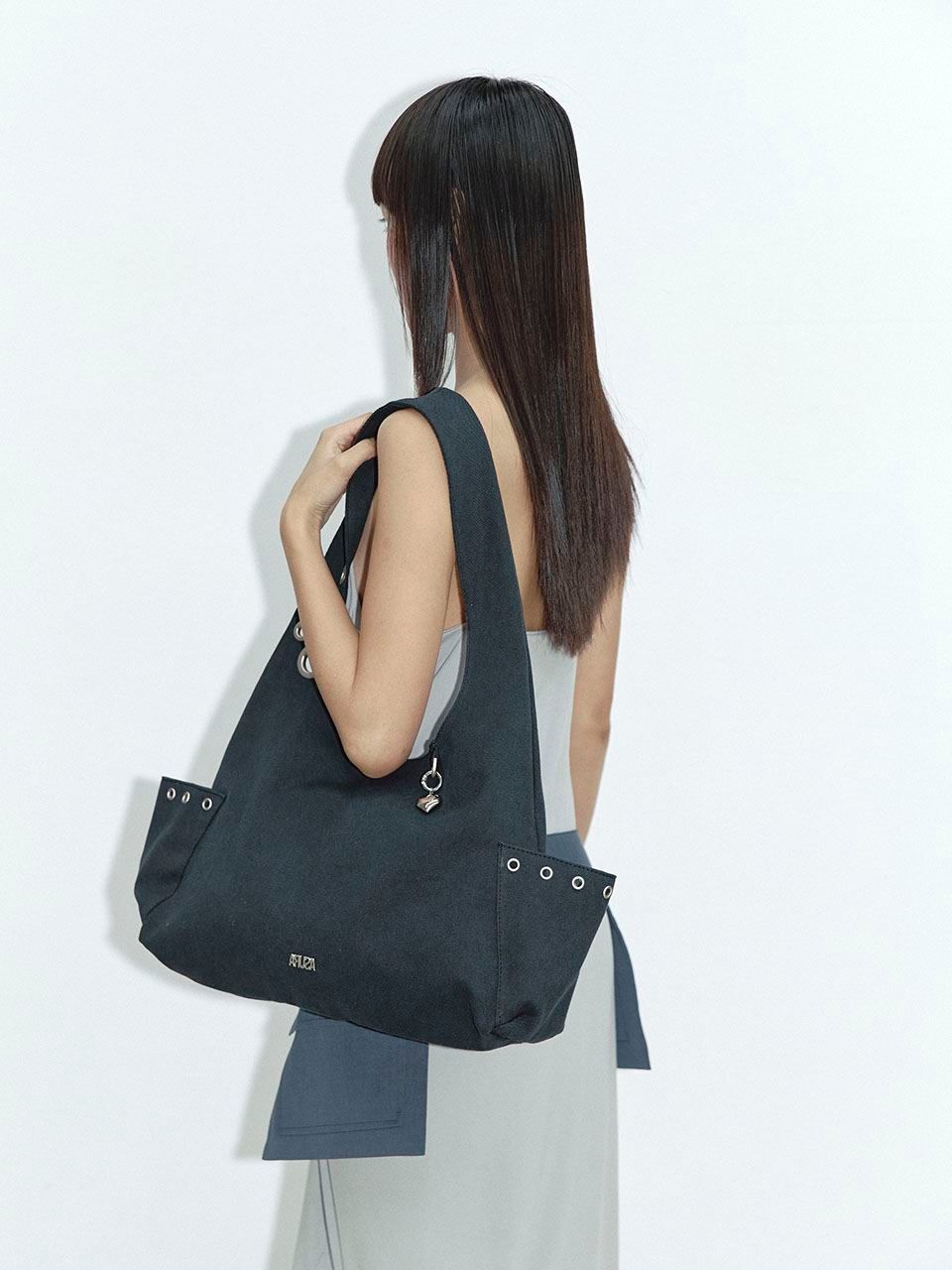 【ASURA】LUNA CANVAS BAG ショルダーバッグ MUSINSA公式 | ASURA LUNA CANVAS BAG (BLACK)