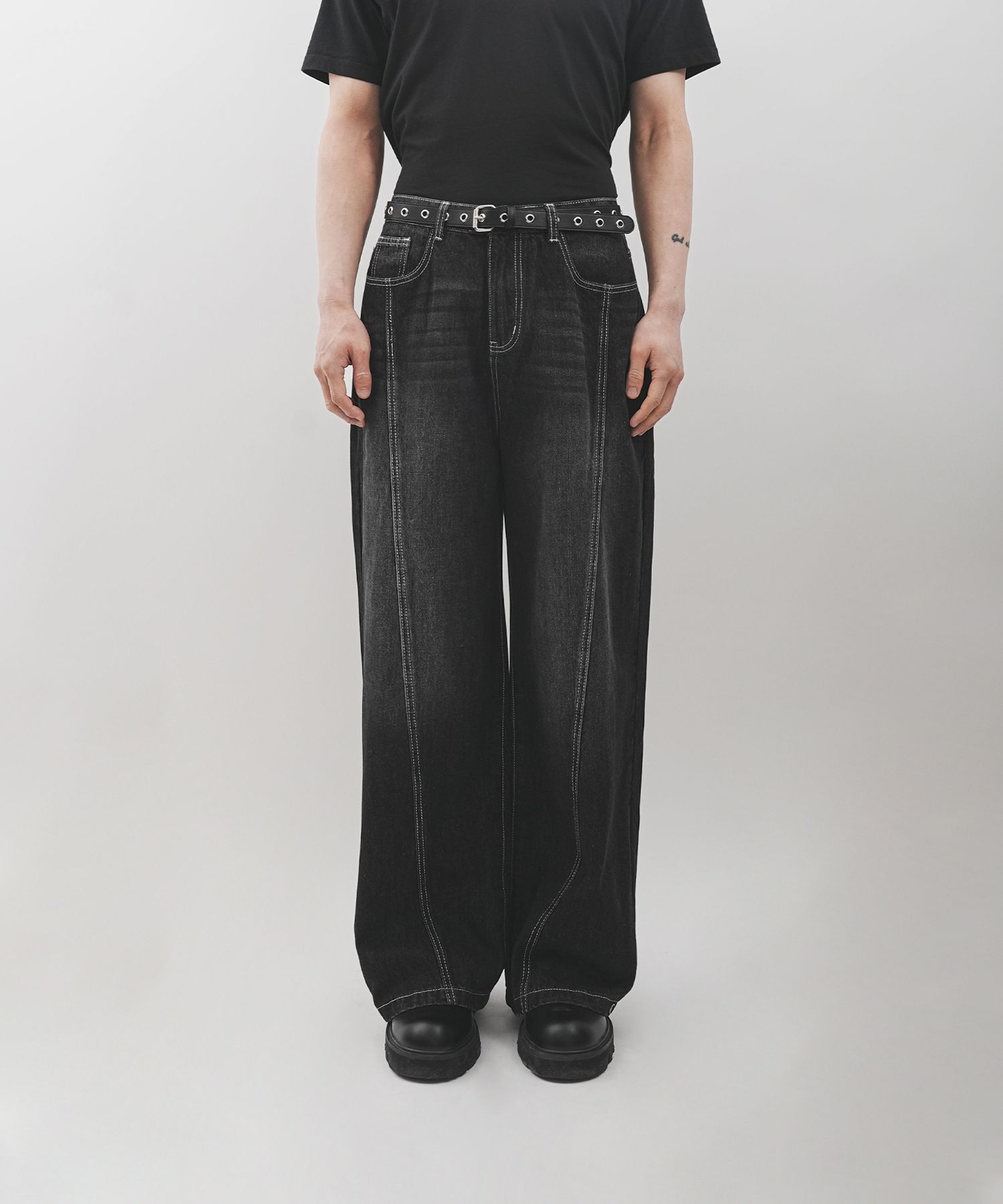 MUSINSA | GOLDPERCENT Timeless wide fit diagonal cut point