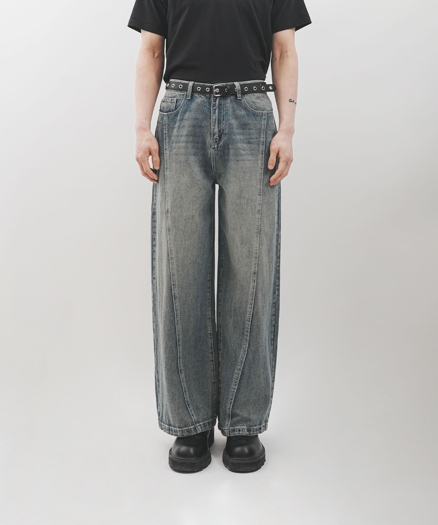 MUSINSA | GOLDPERCENT Timeless wide fit diagonal cut point