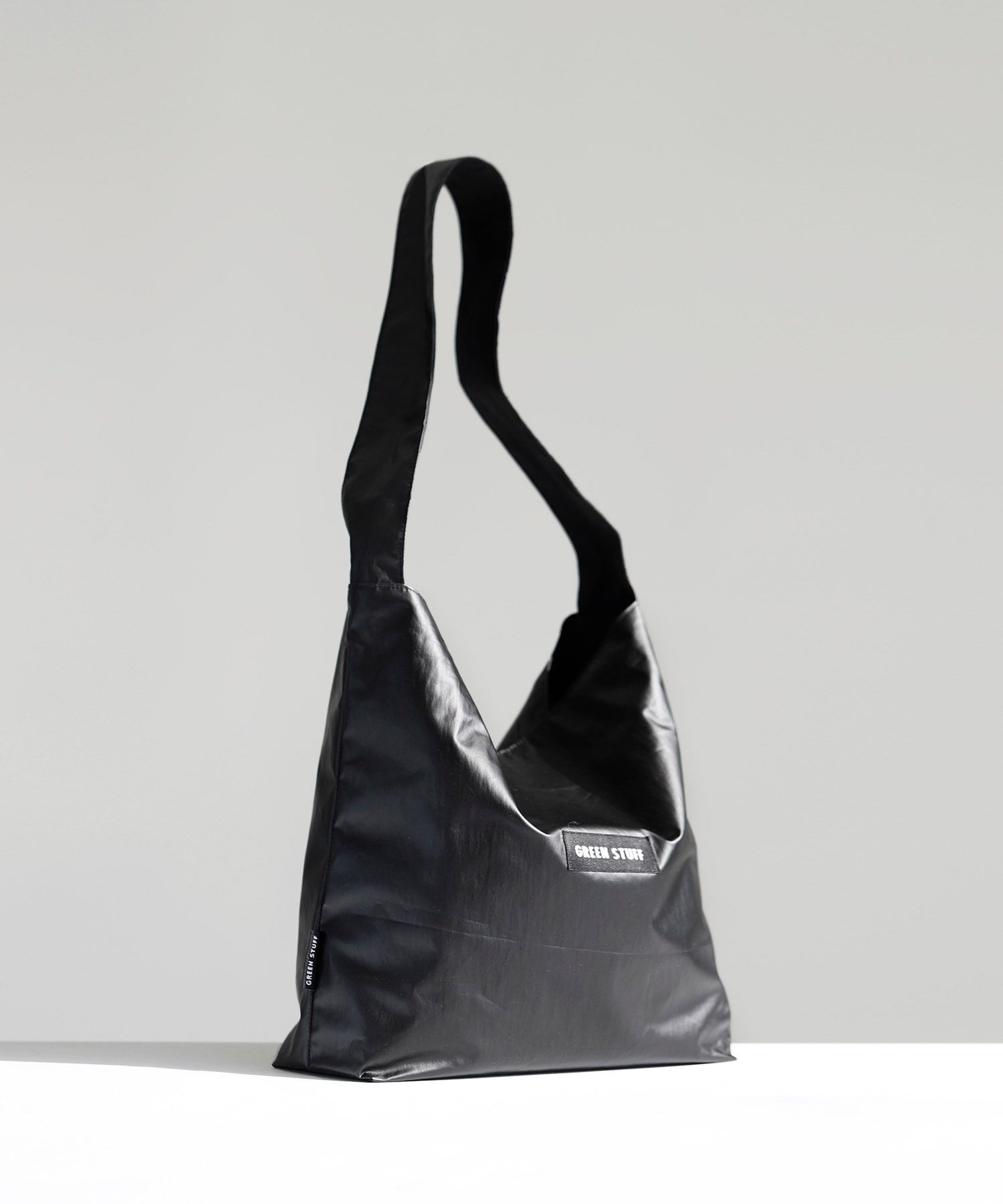 MUSINSA | GREEN STUFF seem full bag 62 - matte stone black