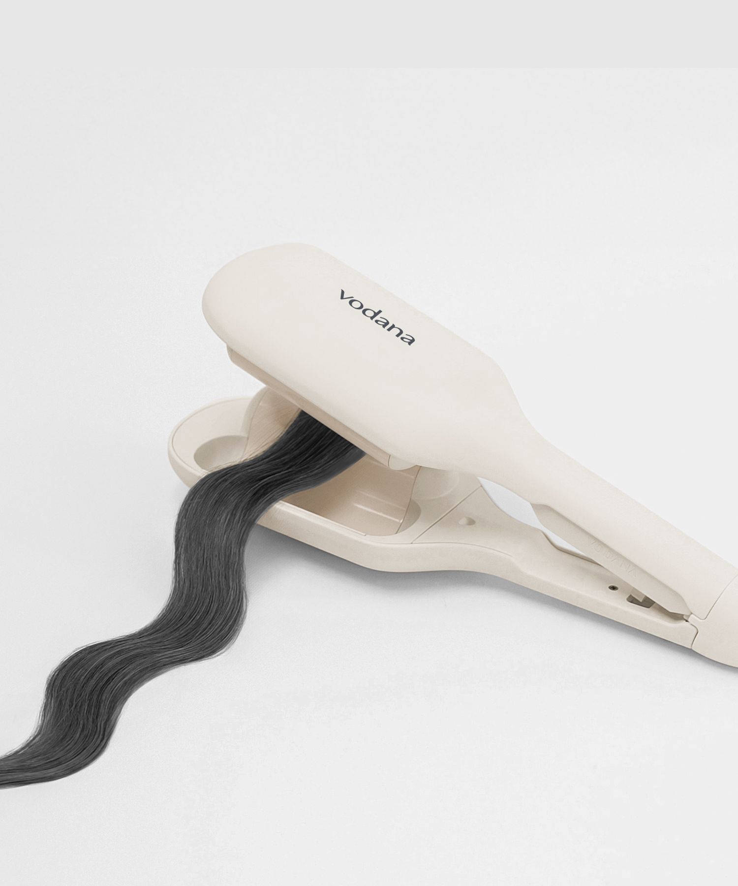 MUSINSA公式 | VODANA グロー ウェーブ カールアイロン 40mm