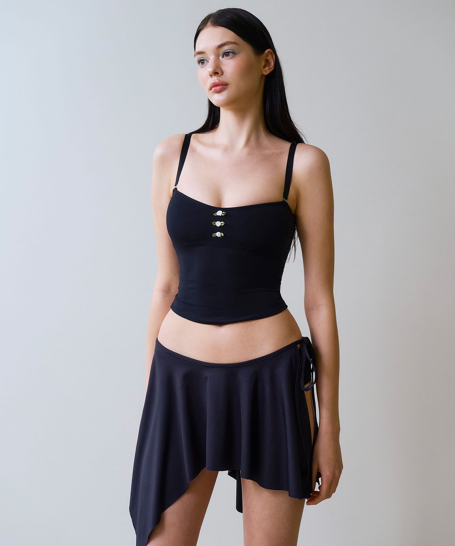 ビキニ VINAJ Unbalanced ruffle skirt cover up BSA151 MUSINSA | VINAJ Uneven Ruffle Skirt Cover Up (Black)