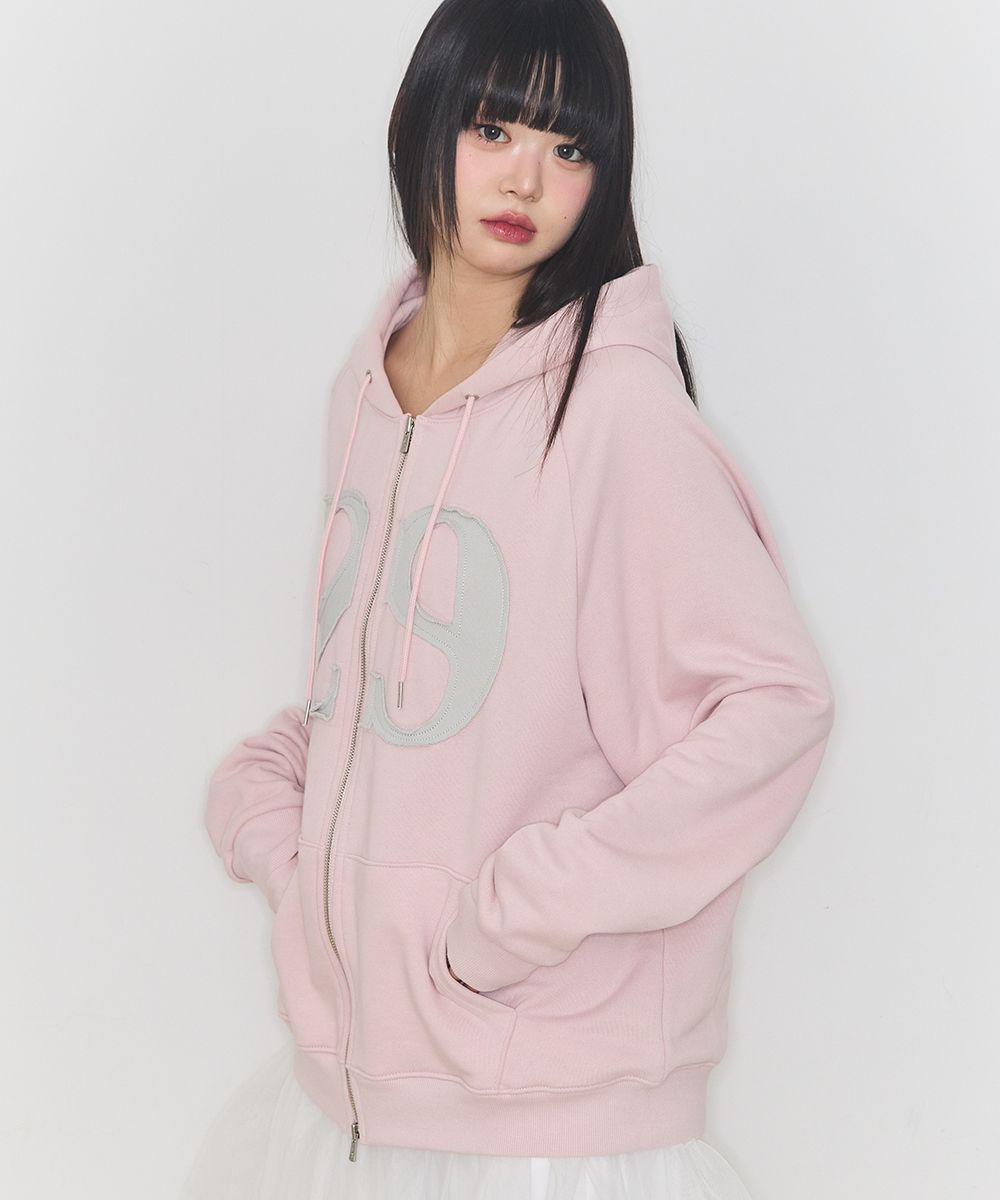 MUSINSA公式 | ILLIGO 129 ロゴパッチ フードパーカー ライトピンク