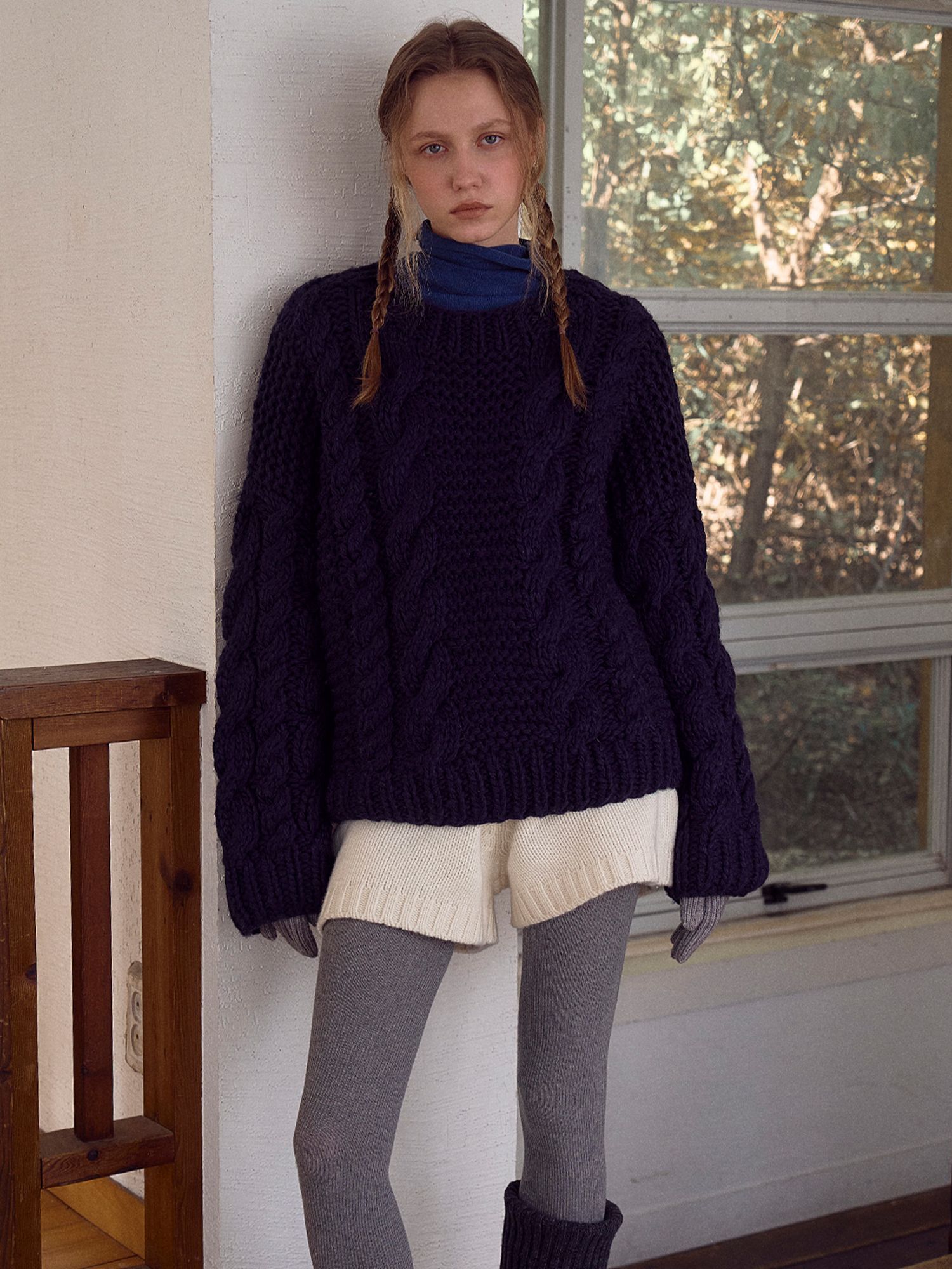 MUSINSA公式 | TINKNIT ハンドニットチャンキーケーブルセーター_ネイビー