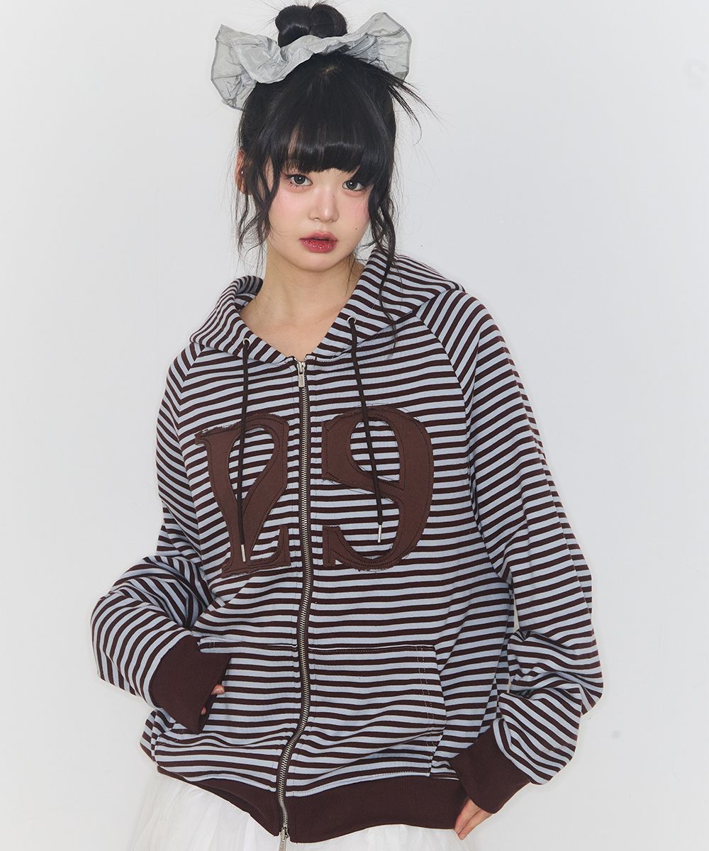 MUSINSA公式 | ILLIGO 129 ロゴパッチ フードパーカー ジップアップ