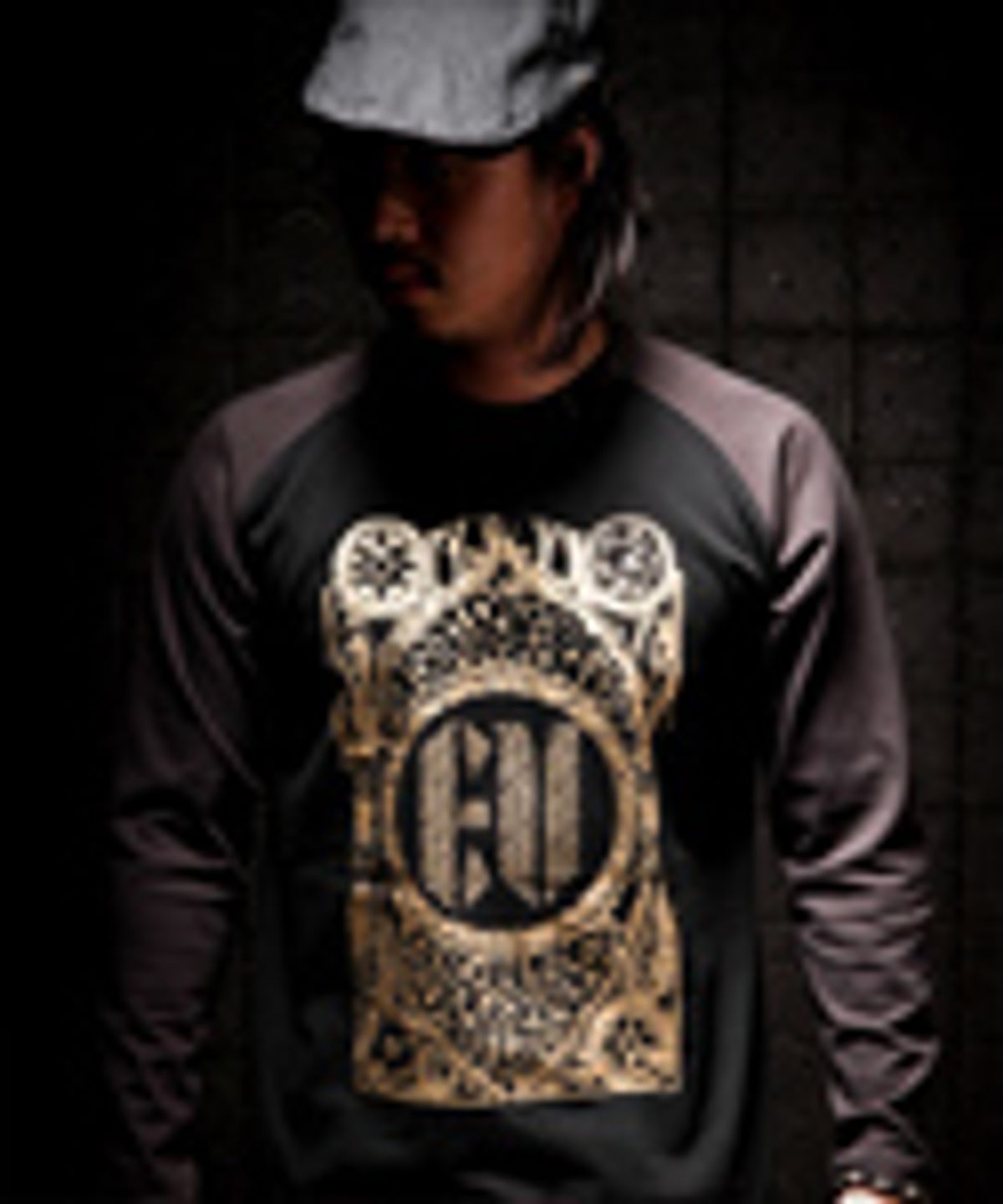 에잇볼륨(EIGHTVOLUME) EV PSYCHEDELIC B/D RAGLAN