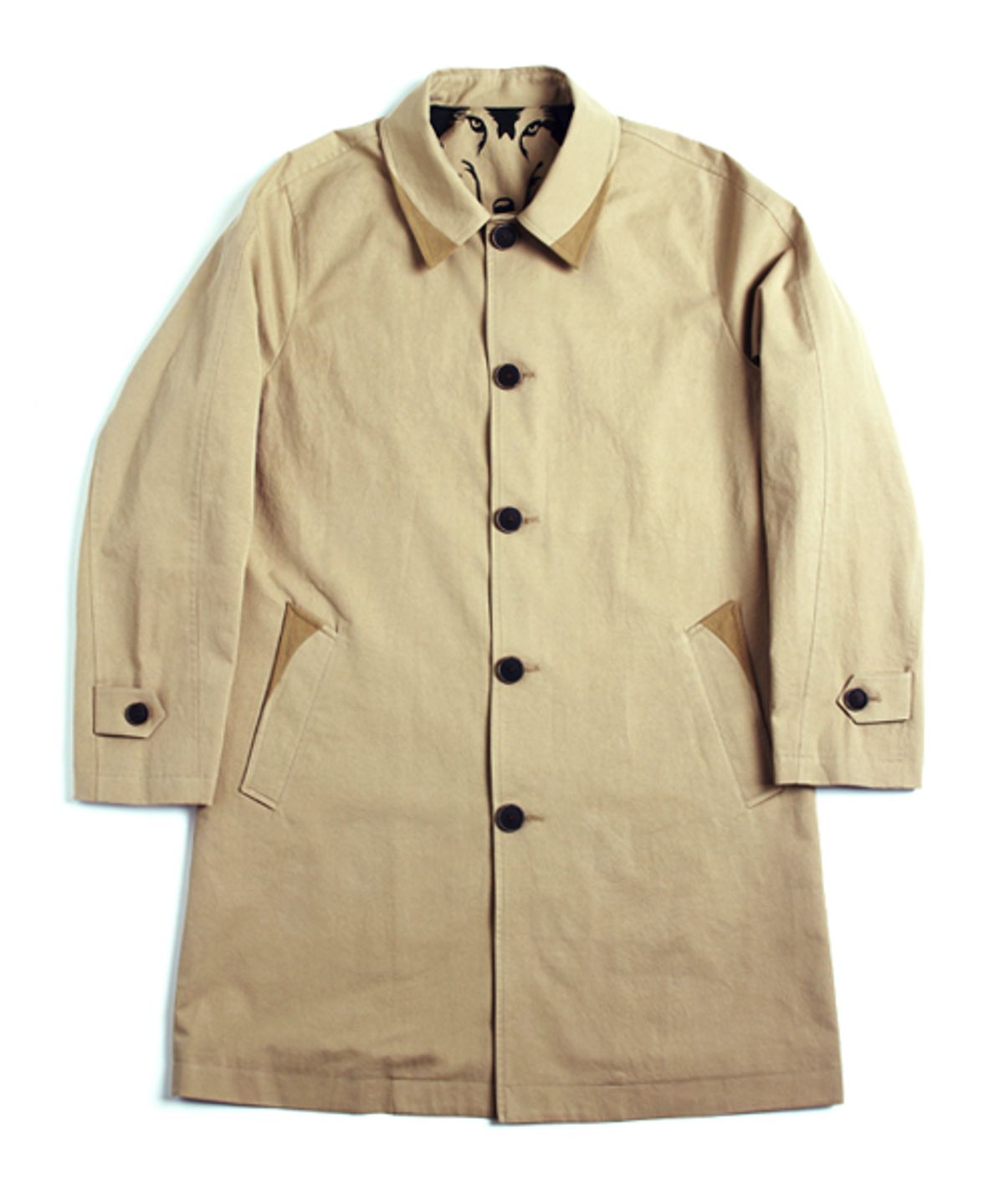 로얄위(THE ROYAL 'WE) LONE WOLF COAT BEIGE
