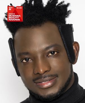 남자 옆머리 누르기 매직모히칸