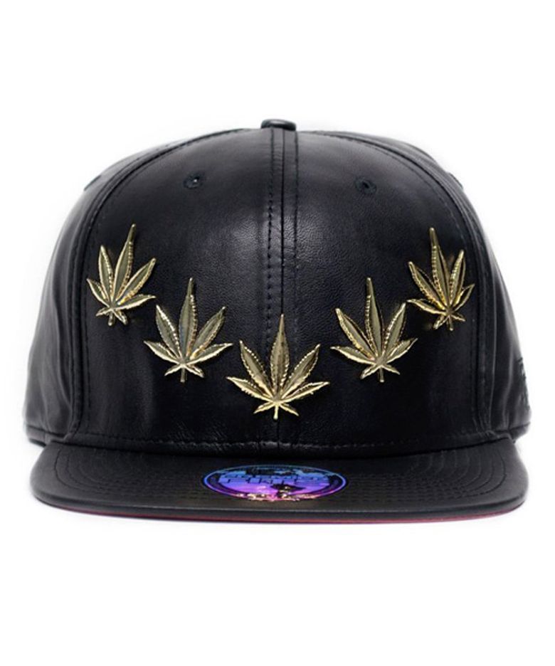 금장 마리화나 레더 스냅백 Gold Marijuana Leather Snapback