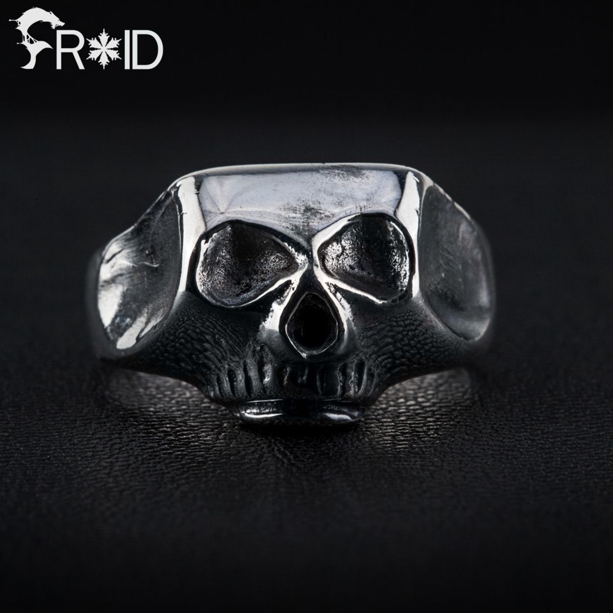 프루와(FROID) Johnny-Skull Ring [925 Sterling Silver]