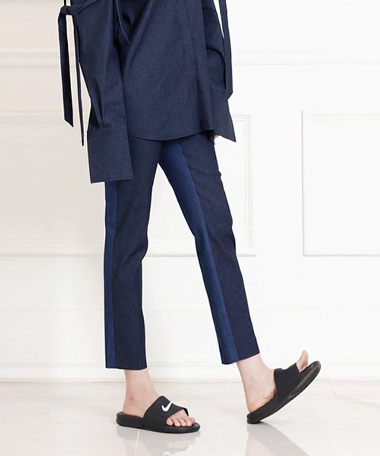 BACK TWO COLOR DENIM PANTS