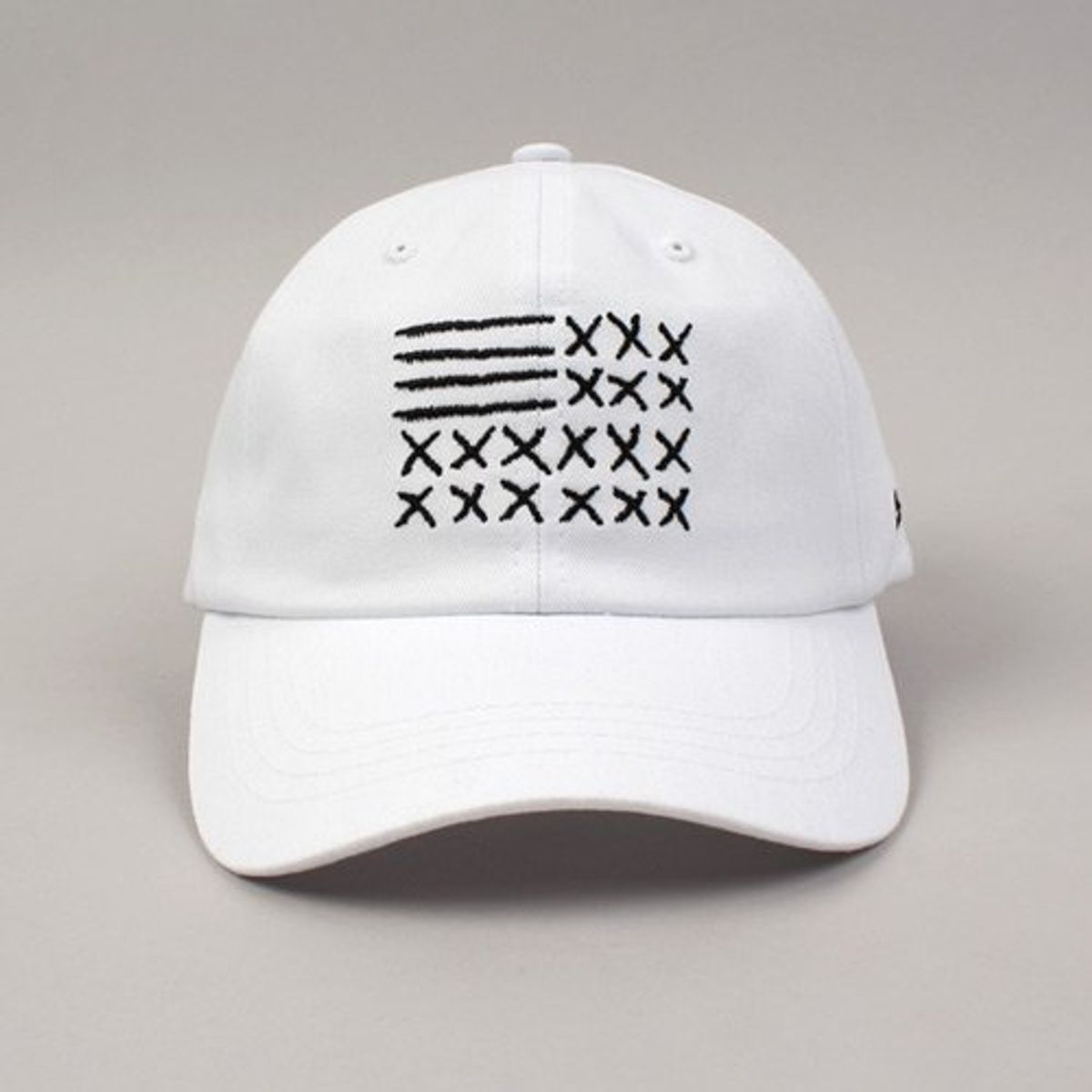유니버셜 케미스트리(UNIVERSAL CHEMISTRY) XXX Flag Ballcap WH 유니버셜케미스트리×네이비팩토리랩 성조기볼캡
