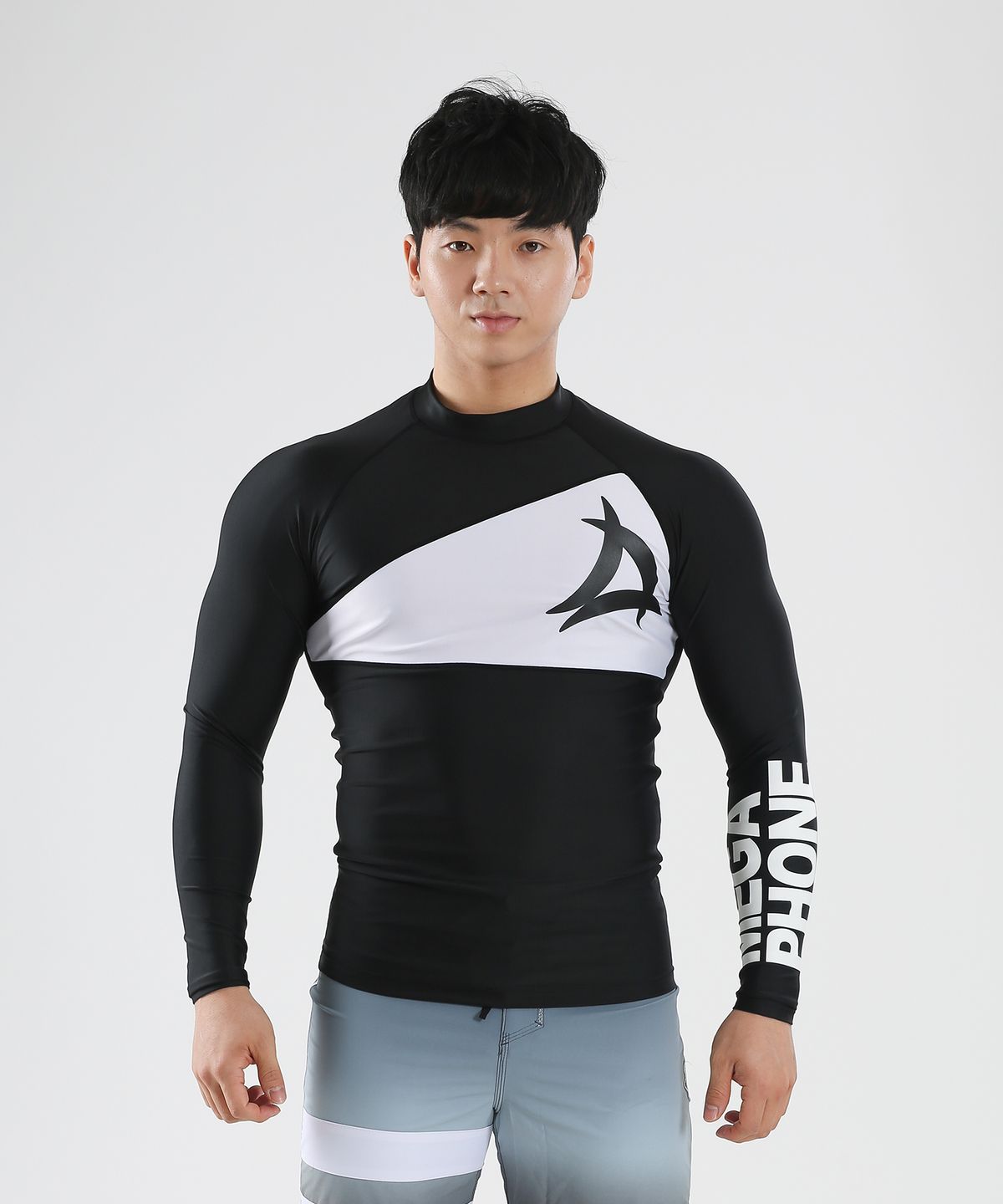 메가폰(MEGAPHONE) 남성 래쉬가드 Phantom - Black/White