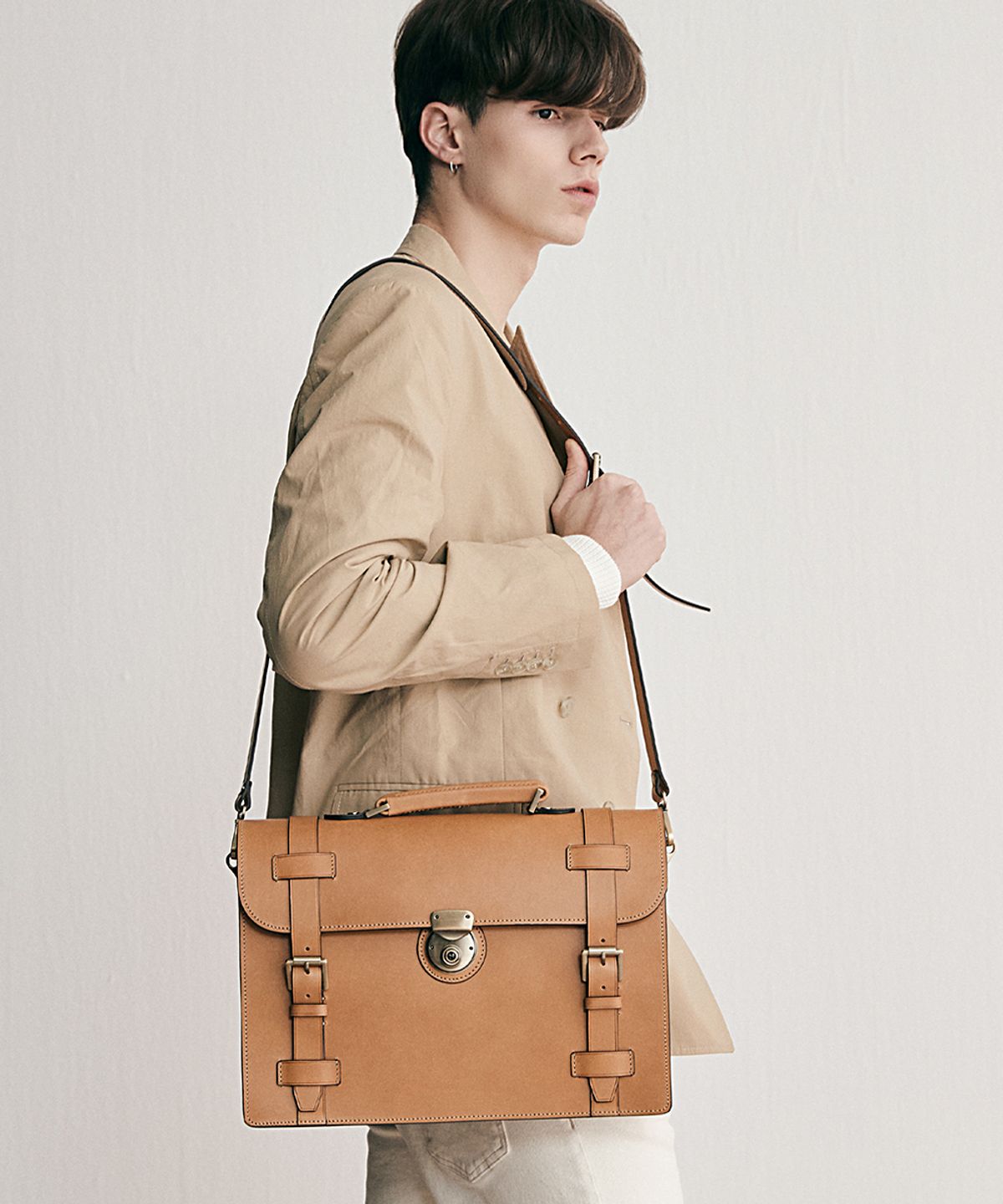 브로그앤머로우(BROGUE AND MORROW) ALX Bag (L/Caramel)