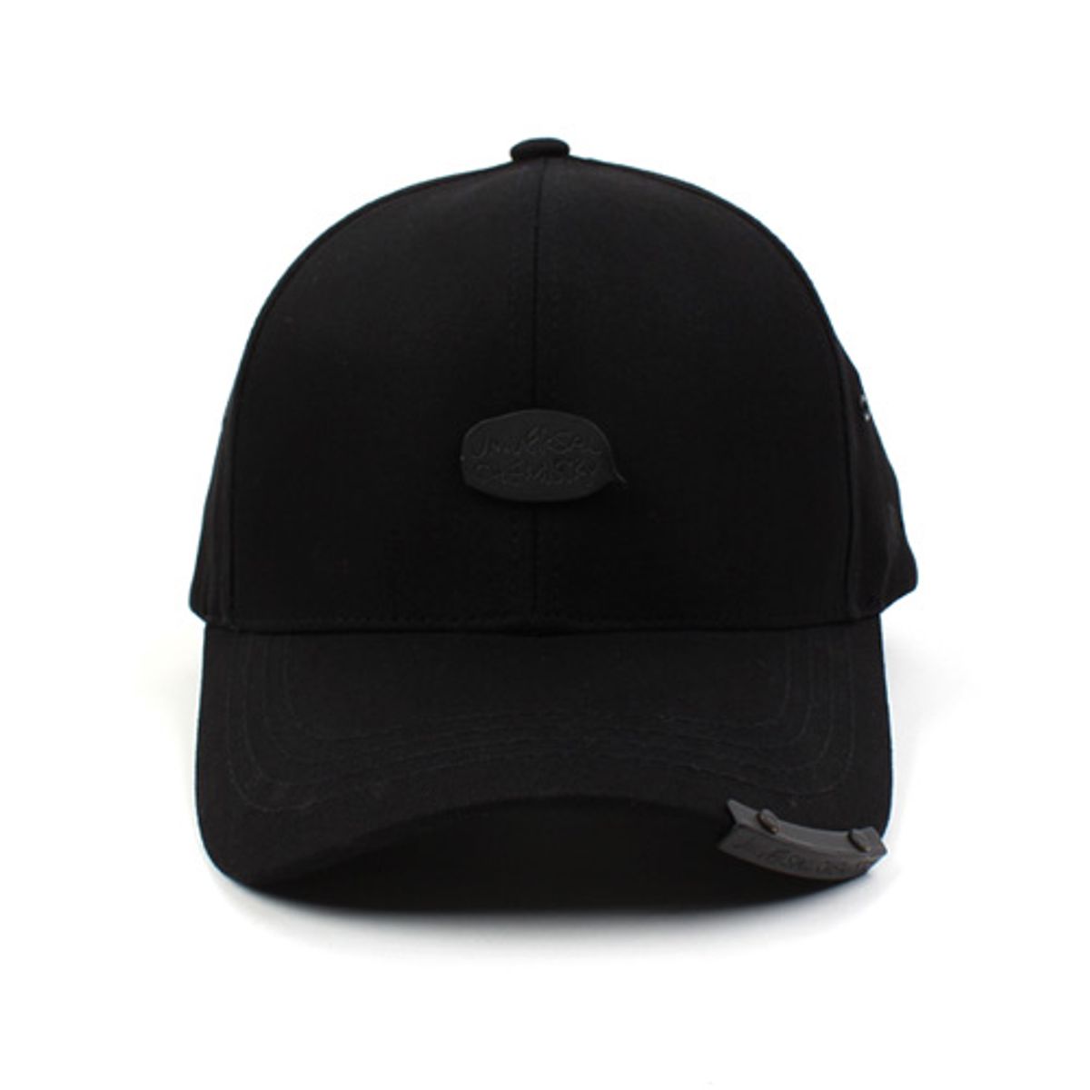 유니버셜 케미스트리(UNIVERSAL CHEMISTRY) Black Metal Logo Ballcap 메탈로고볼캡