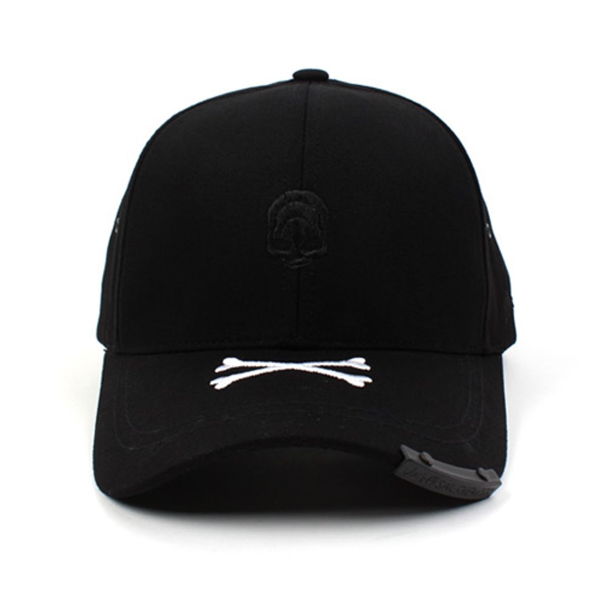 유니버셜 케미스트리(UNIVERSAL CHEMISTRY) Down Skull Ballcap 스컬볼캡