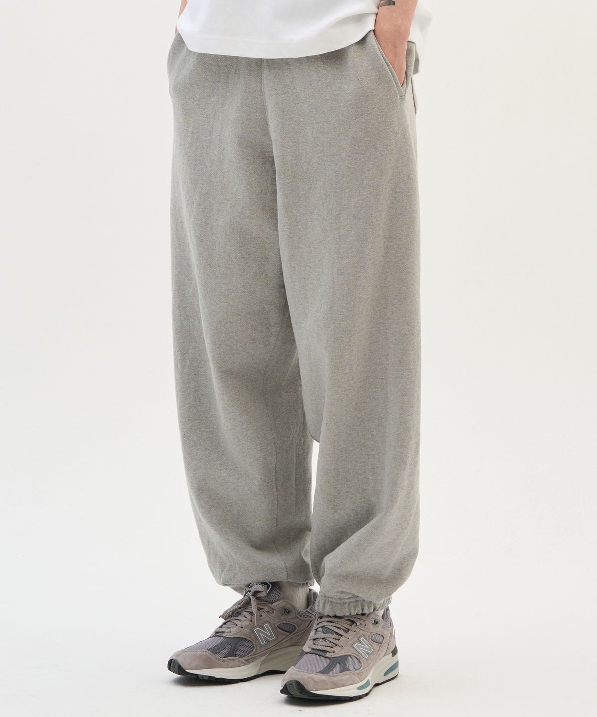 제로(XERO) Classic Sweat Pants [Grey]