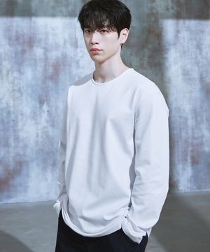 [서강준 PICK] 릴렉스드 미니멀 라운드 티셔츠 [WHITE]