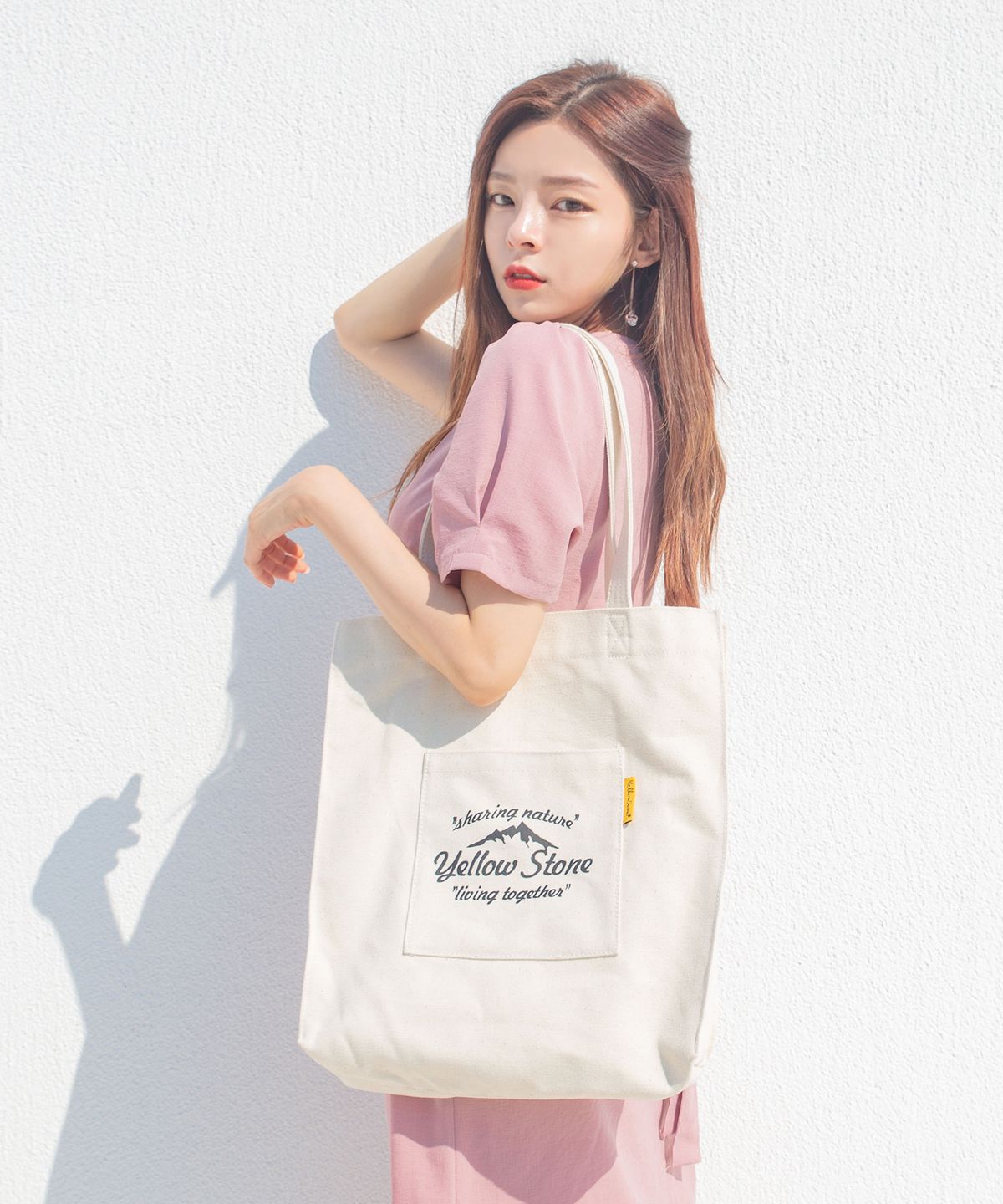 옐로우스톤(YELLOWSTONE) 마운틴 로고 캔버스 에코백 아이보리