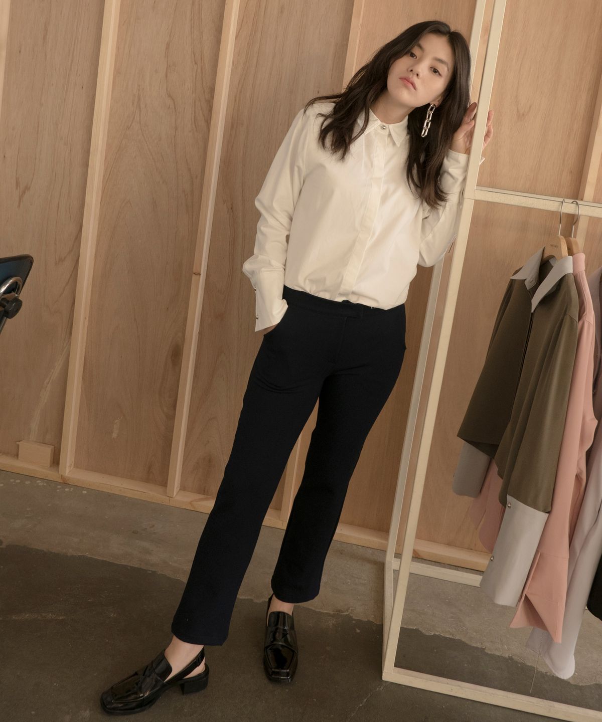 라티젠(LARTIGENT) LC SLIT PANTS_NV