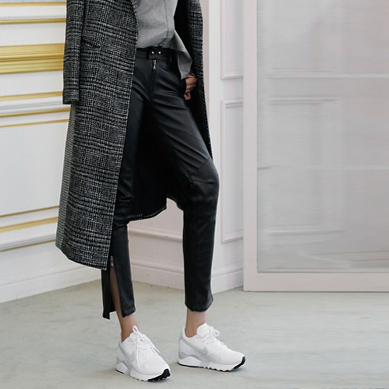 ZIPPER BLAK LEATHER PANTS