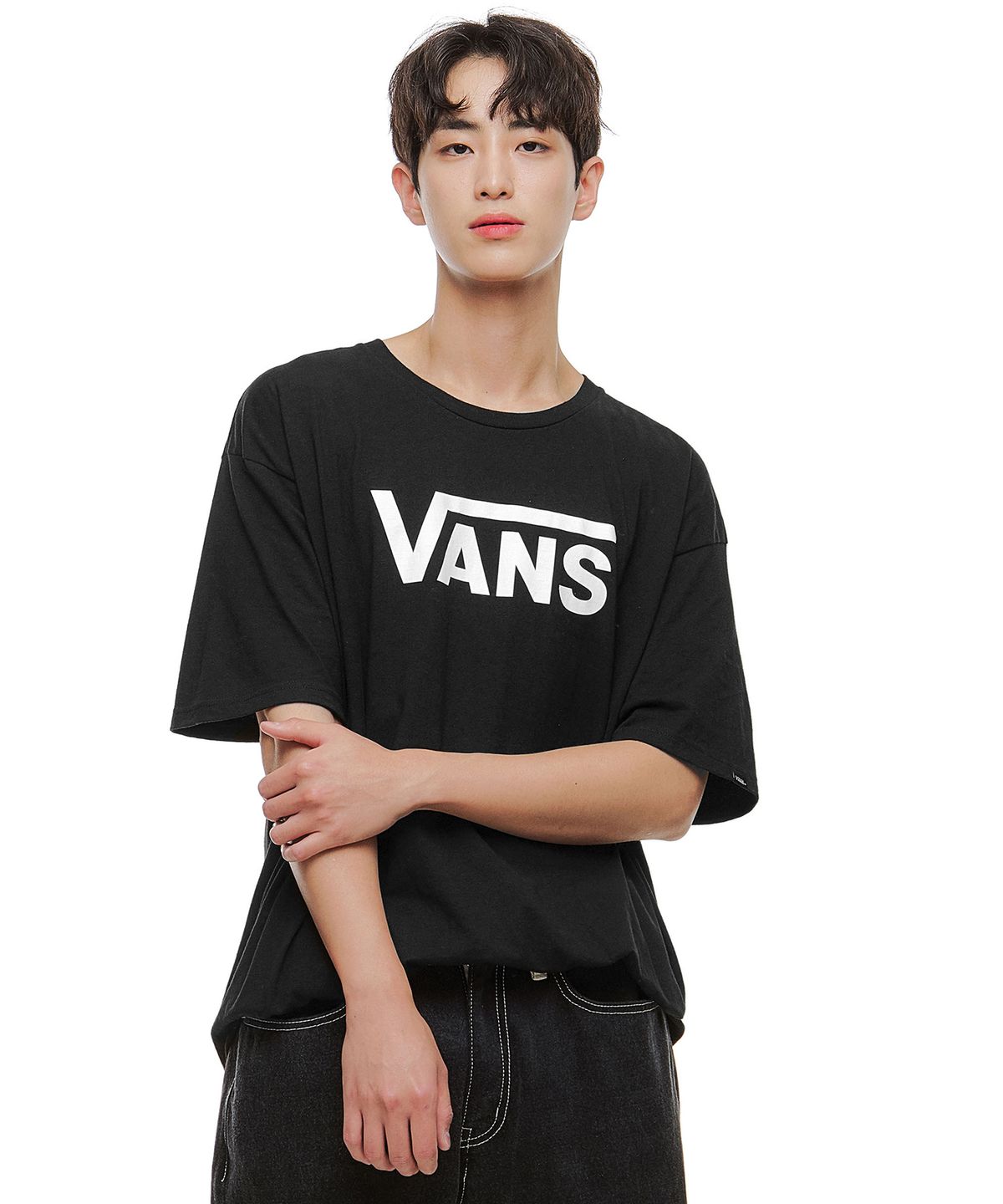 반스(VANS) 클래식 반소매 티셔츠 - 블랙/ VN000GGGY281